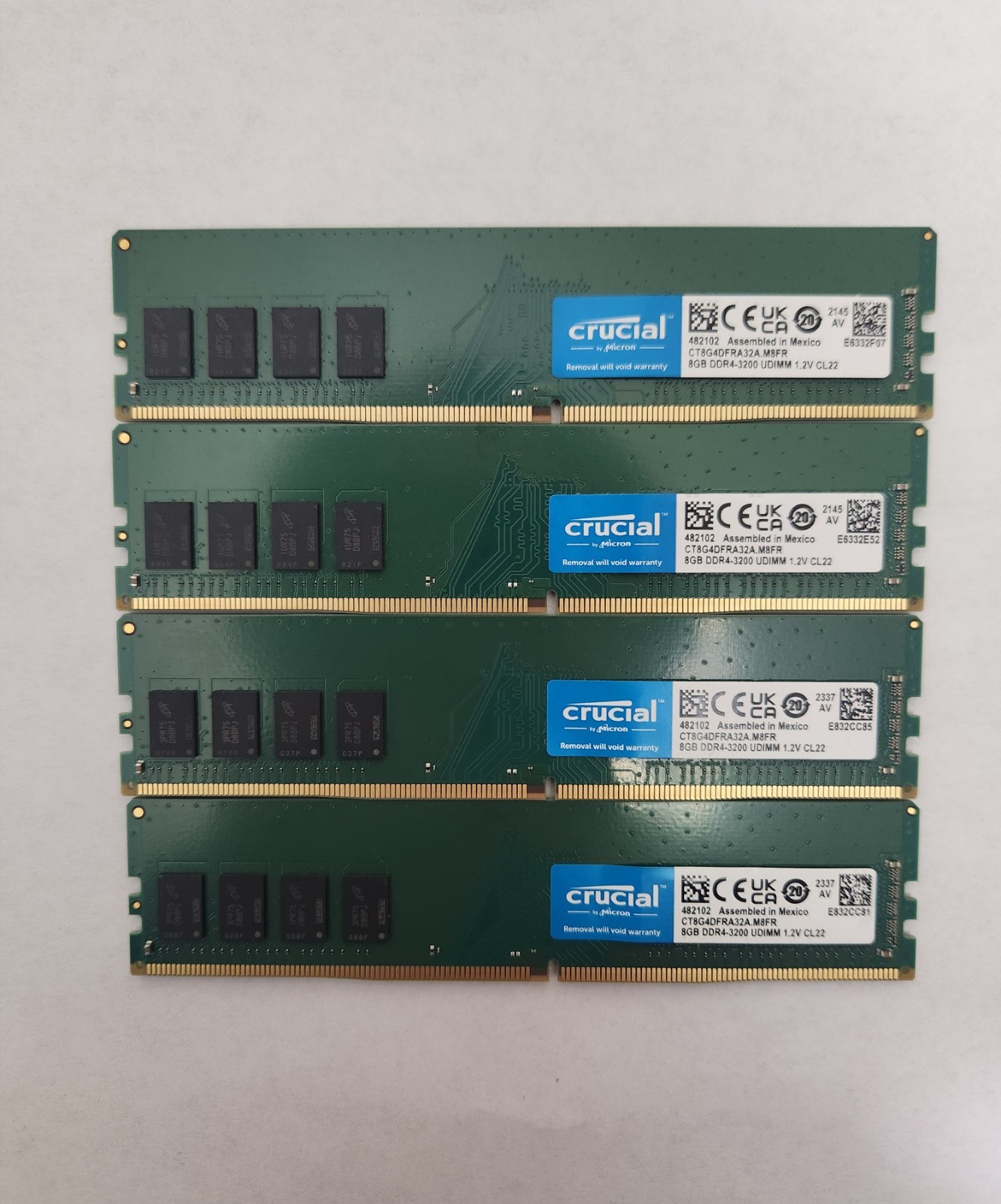 Crucial 4x8GB 32gb kit DDR4-3200 MHz CL22 UDIMM RAM Memory Crucial 4x8GB 32gb kit DDR4-3200 MHz CL22 UDIMM RAM Memory