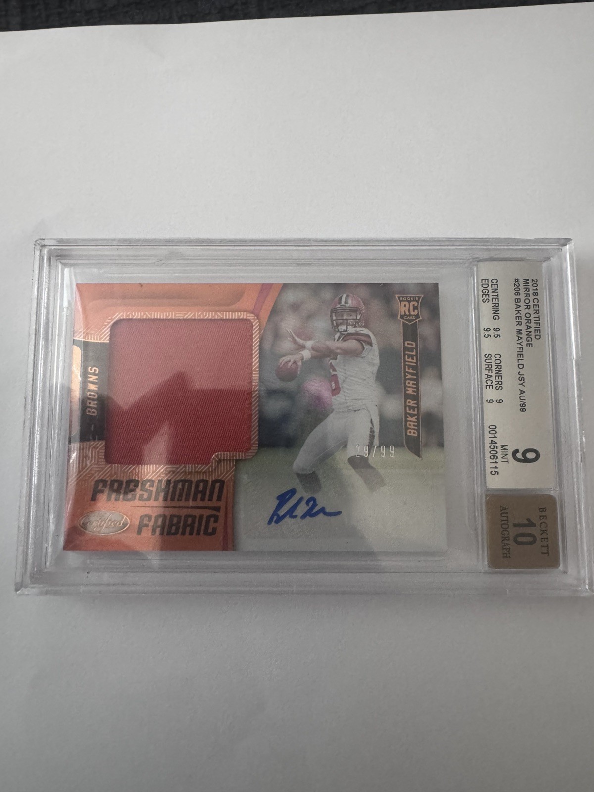 2018 Panini Certified Freshman Fabric Signatures Baker Mayfield RPA 29/99 2018 Panini Certified Freshman Fabric Signatures Baker Mayfield RPA 29/99