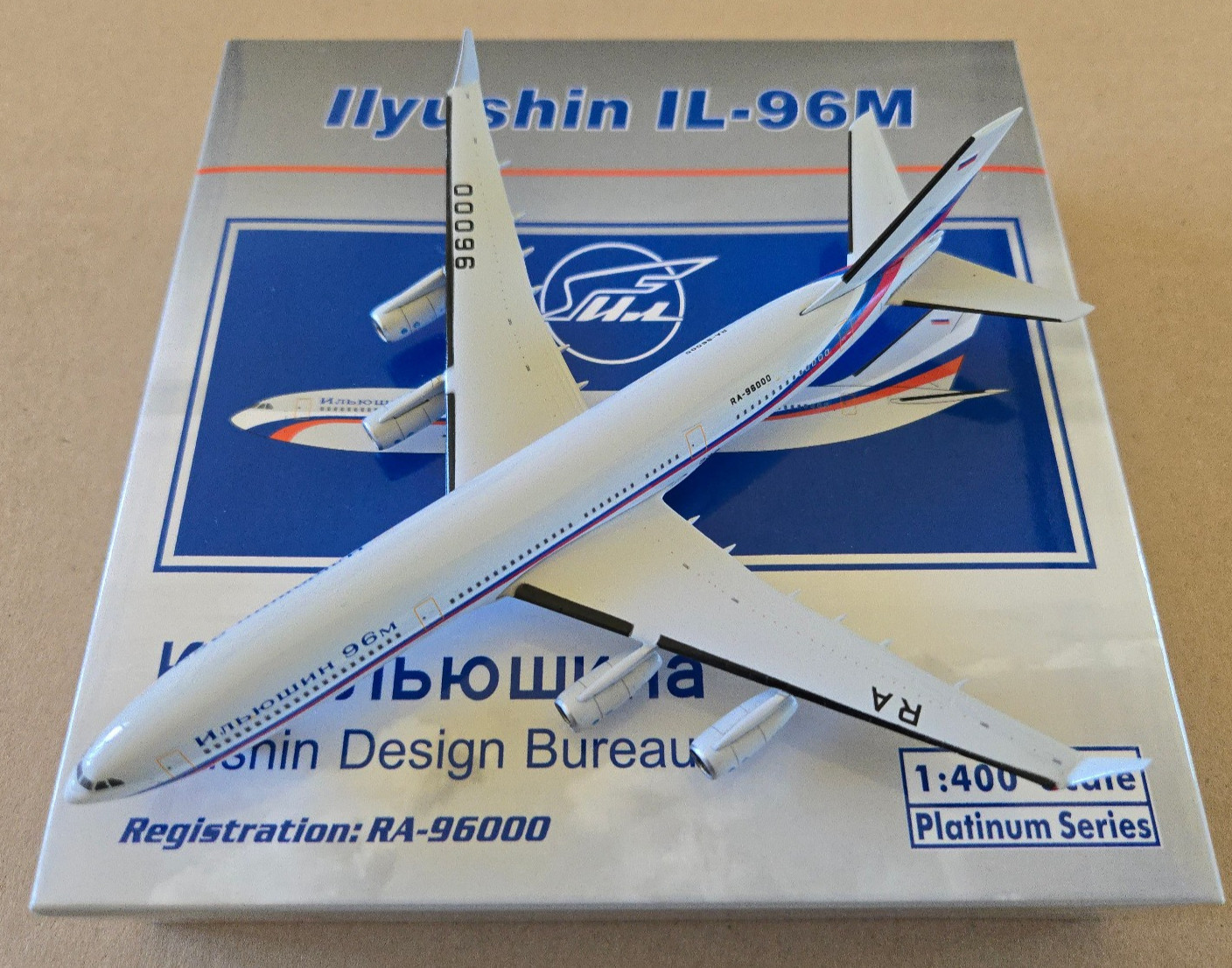 1:400 Ilyushin IL-96-400M Ilyushin Design Bureau House RA-96000 1:400 Ilyushin IL-96-400M Ilyushin Design Bureau House RA-96000