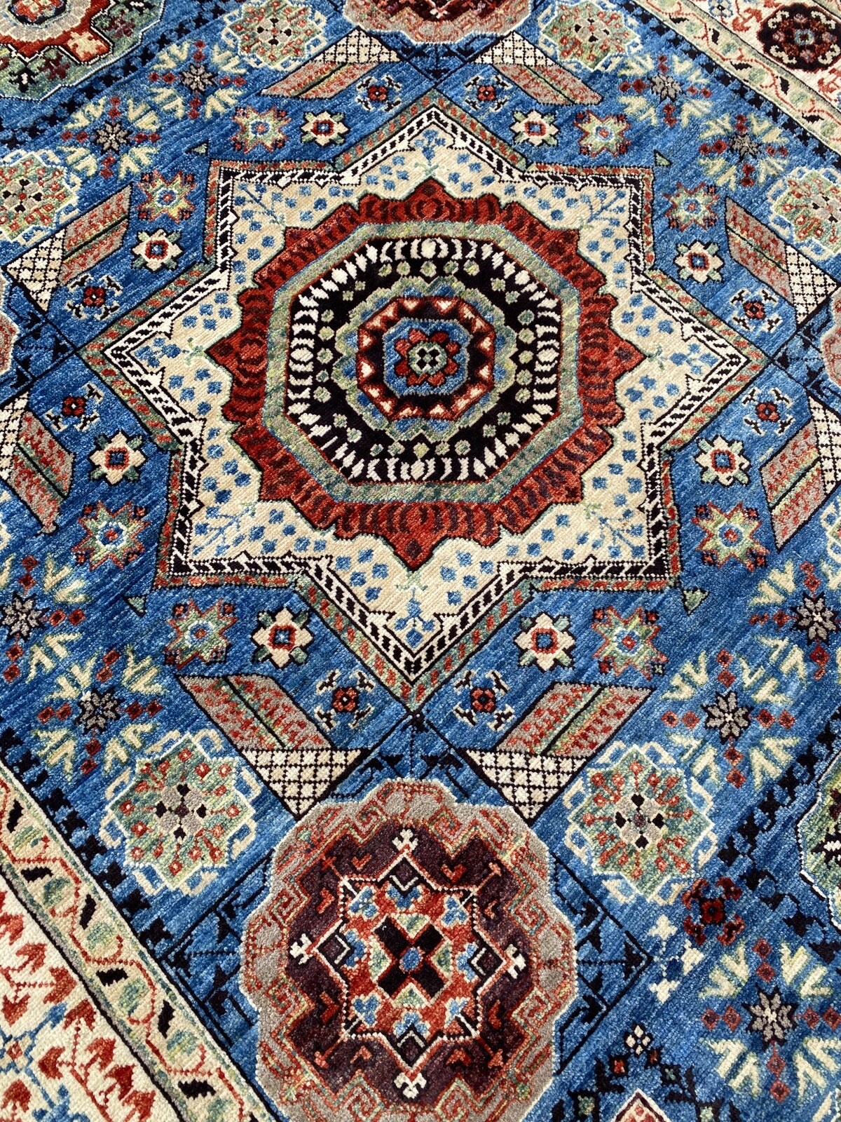 Hand knotted Fine Quality Chobi Wool Rug 193 CM X 148 CM SK#351