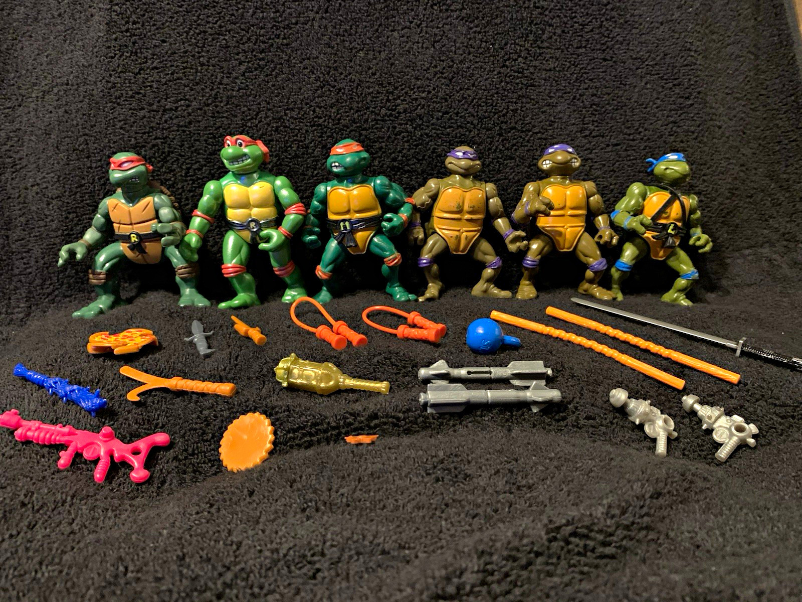 Teenage Mutant Ninja Turtles TMNT Vintage 1980s Action Figures w/ Weapons Teenage Mutant Ninja Turtles TMNT Vintage 1980s Action Figures w/ Weapons