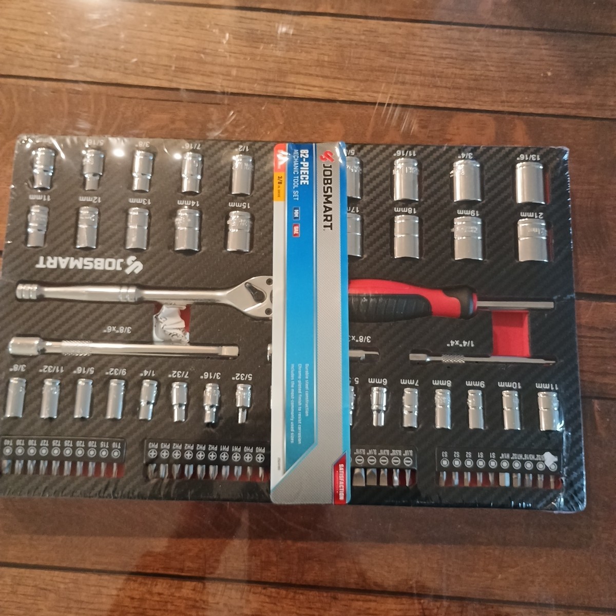 JobSmart 82-Piece Mechanic Tool Set SAE & Metric Sockets Ratchet Bits NEW Sealed JobSmart 82-Piece Mechanic Tool Set SAE & Metric Sockets Ratchet Bits NEW Sealed