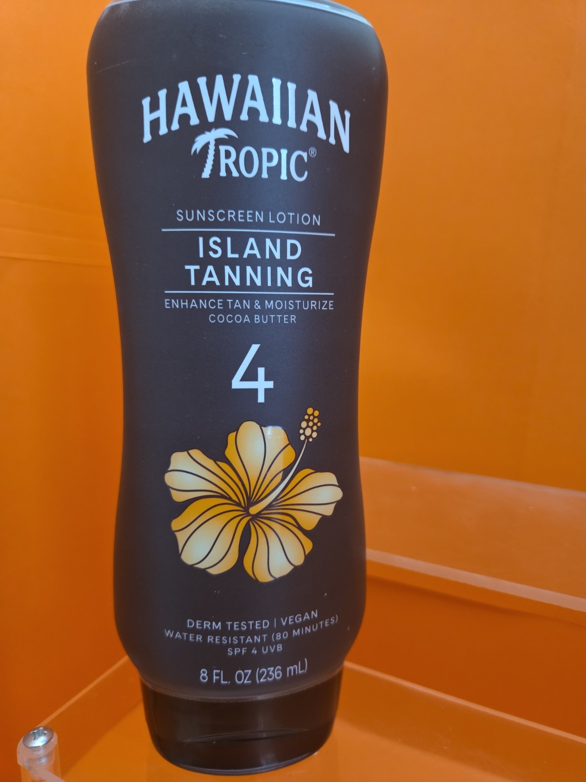 Hawaiian Tropic Island TANNING Lotion. SPF 4 Coca Butter 8 Fl Oz Hawaiian Tropic Island TANNING Lotion. SPF 4 Coca Butter 8 Fl Oz