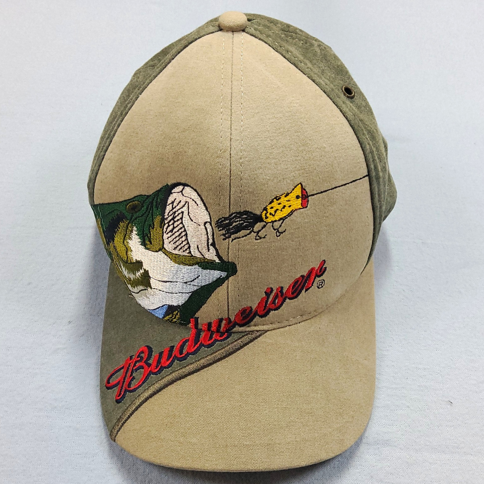 Vintage Budweiser Beer Baseball Cap Snapback Two Tone Adjustable Bass Fishing Vintage Budweiser Beer Baseball Cap Snapback Two Tone Adjustable Bass Fishing