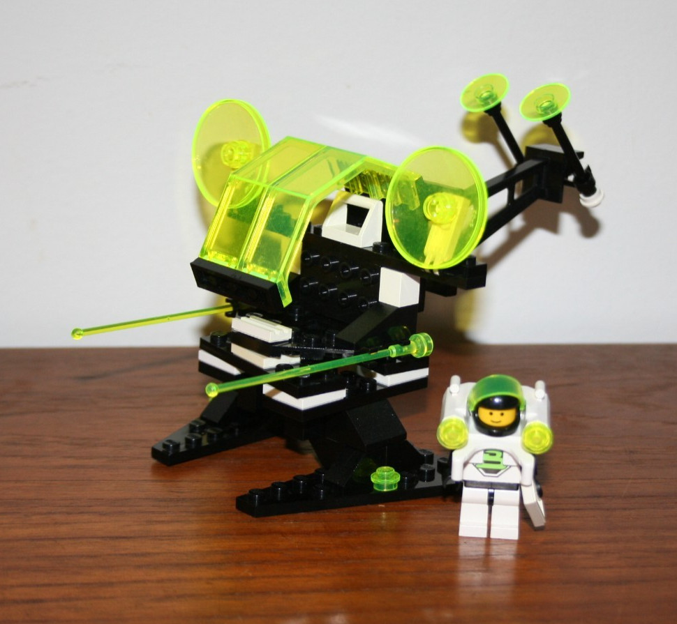 Vintage 1991 LEGO 6878: Space Blacktron II Sub Orbital Guardian - 100% Complete