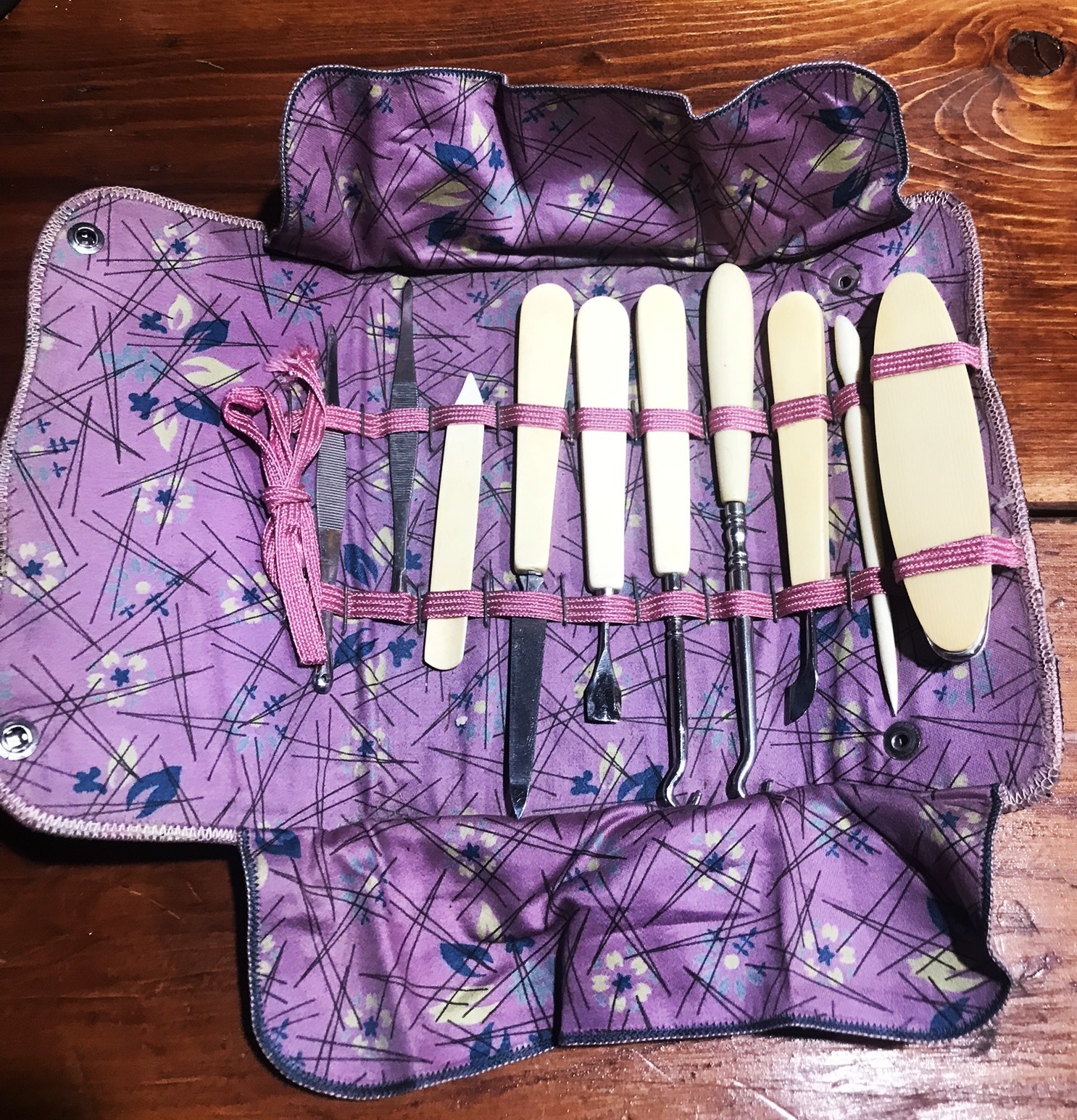 Antique French Ivory (Celluloid) Manicure Set W/ Pouch Excellent Condition