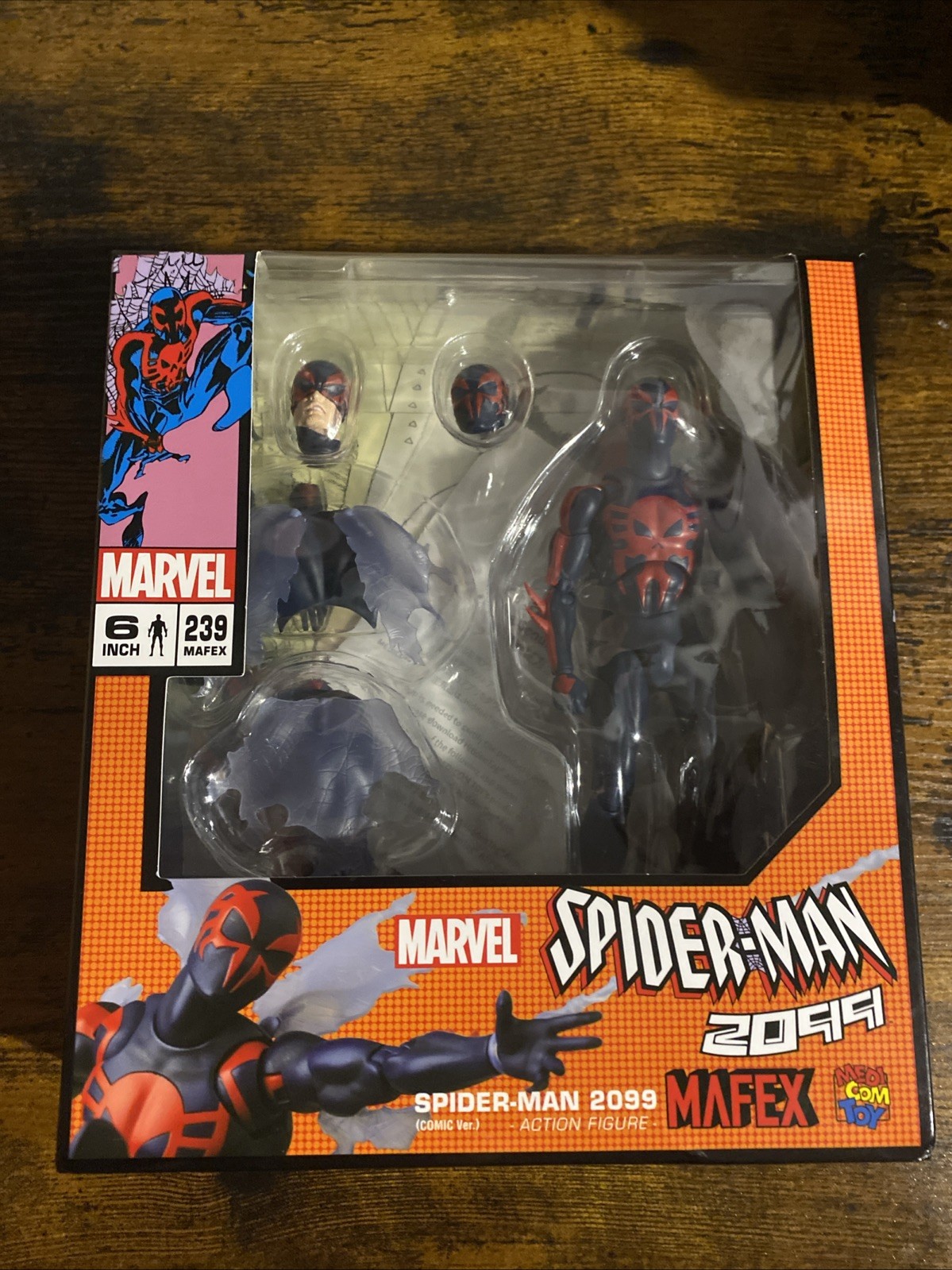 AUTHENTIC MEDICOM TOY MAFEX No.239 SPIDER-MAN 2099 COMIC Ver. Action Figure New