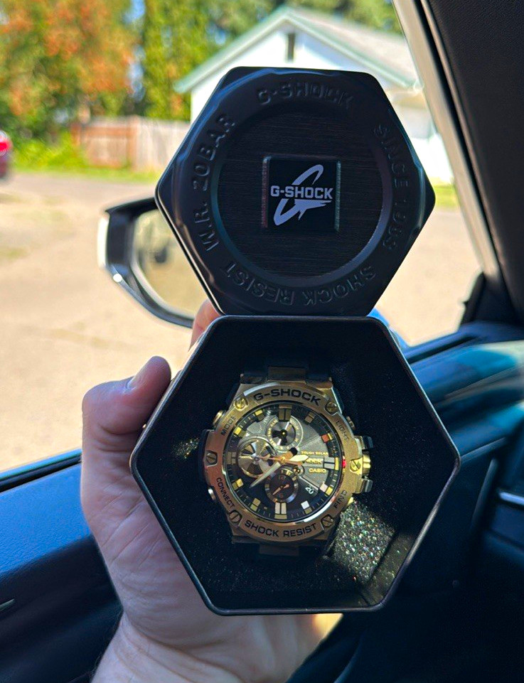 Casio G-SHOCK G-STEEL GST-B100GB-1A9 black & gold watch. Tough Solar + Bluetooth