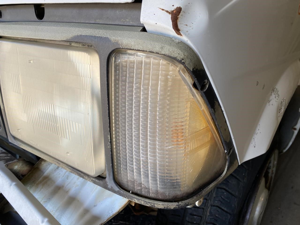 Driver Corner/Park Light Park Lamp-turn Signal Fits 92-95 AEROSTAR 1975143