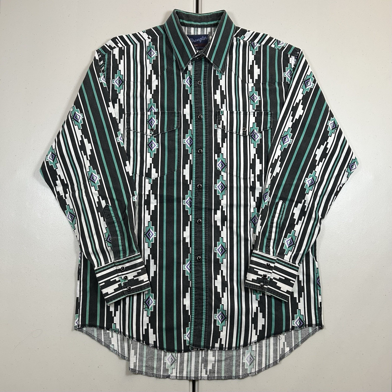 Vintage 90s Wrangler Western Shirt Long Sleeve Pearl Snap Brushpopper Aztec Sz L Vintage 90s Wrangler Western Shirt Long Sleeve Pearl Snap Brushpopper Aztec Sz L