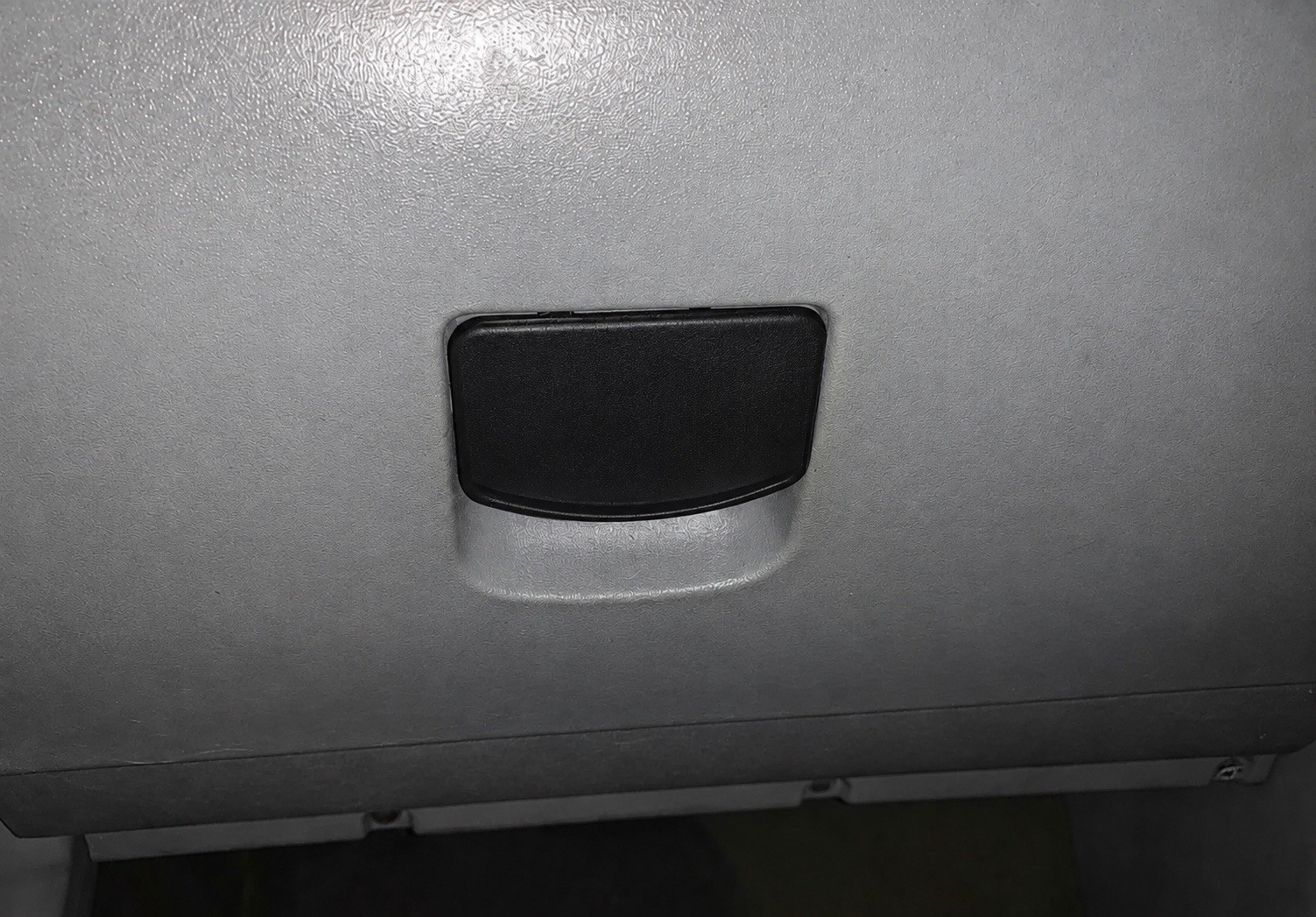 1998-2008 Volkswagen New Beetle Glove Box Replacement Handle