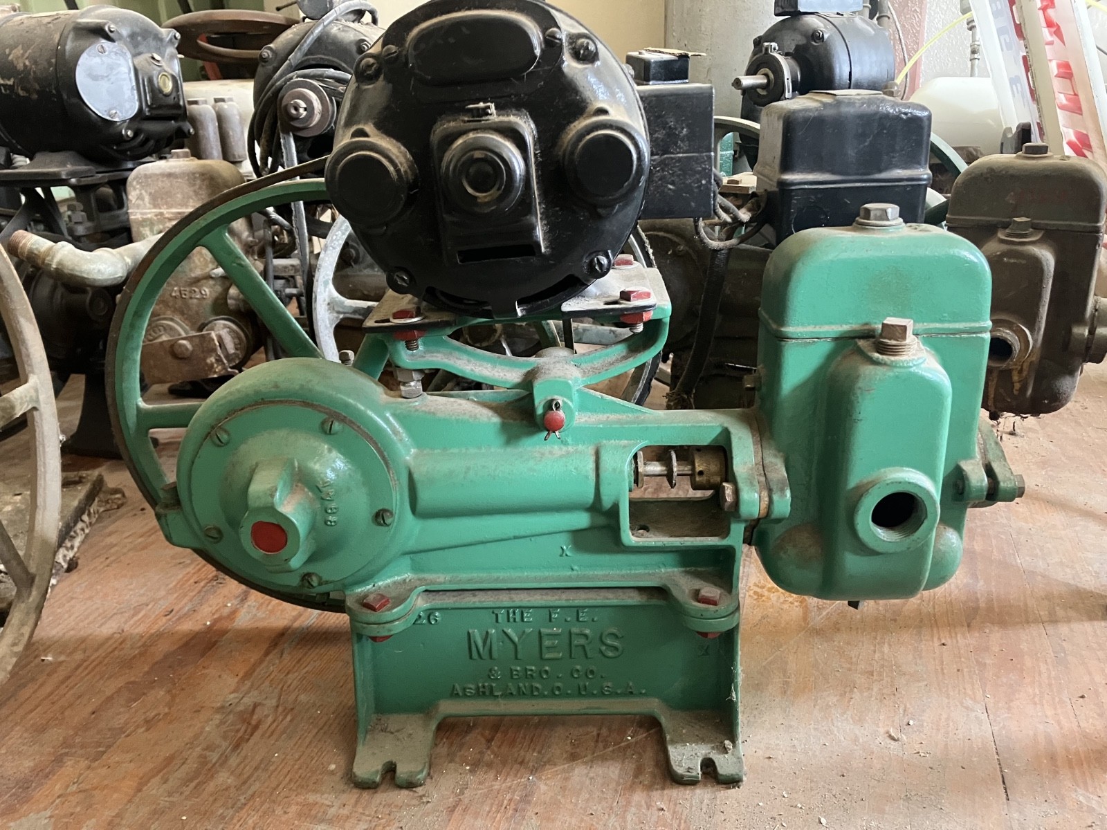 Antique Vintage F.E. Myers & Bros. Cast Iron Piston Water Pump Model 1909 Antique Vintage F.E. Myers & Bros. Cast Iron Piston Water Pump Model 1909