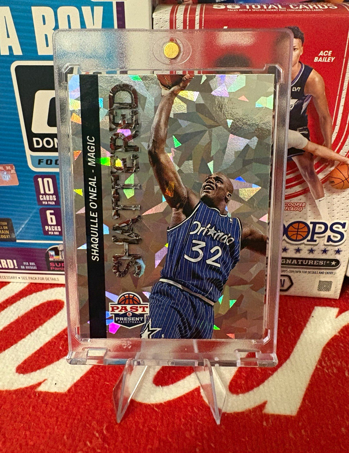 Panini 2012-13 Past and Present Shattered Insert #49 Shaquille O\'Neal
