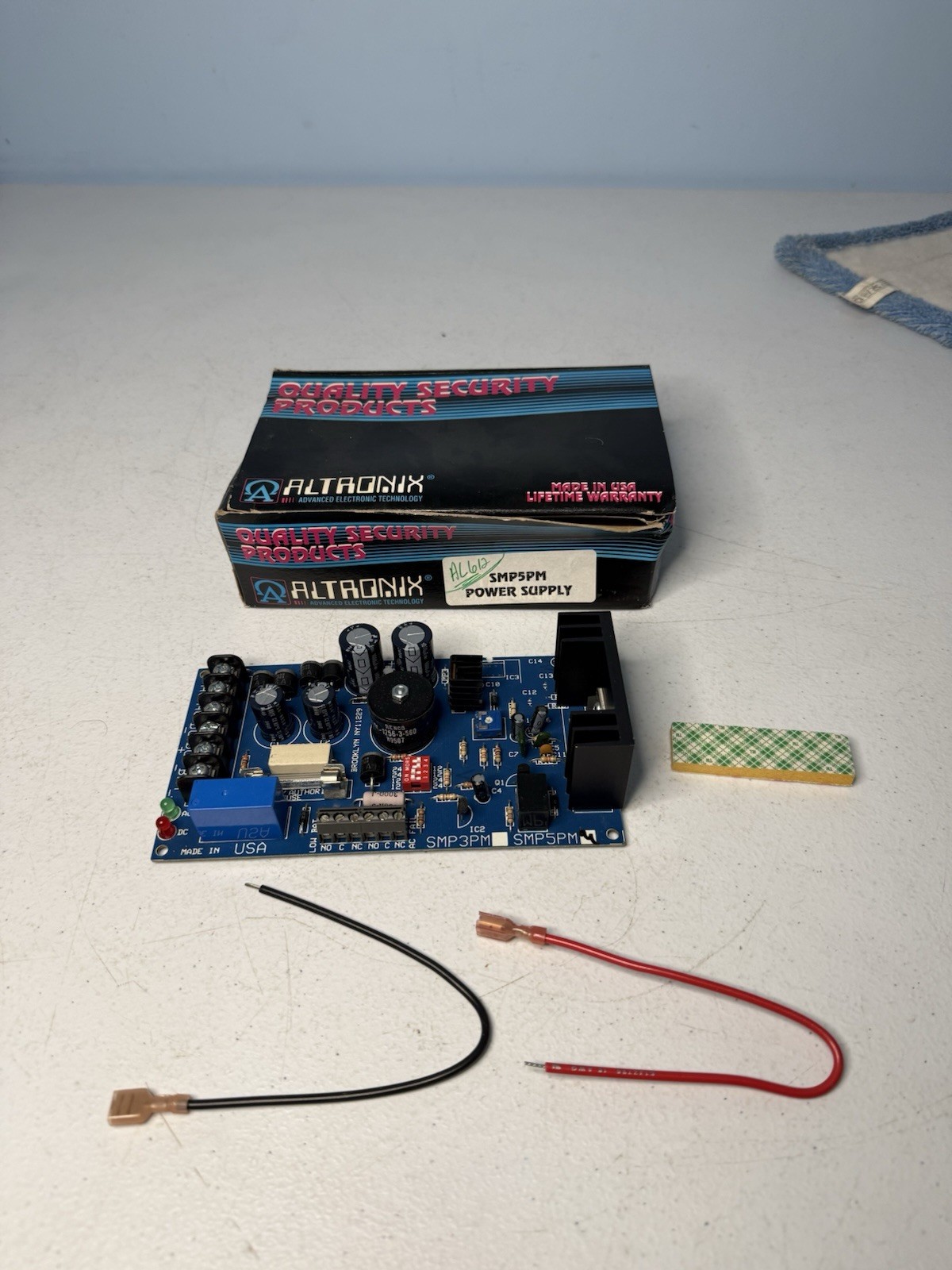 Altronix SMP5PM Power Supply Altronix SMP5PM Power Supply