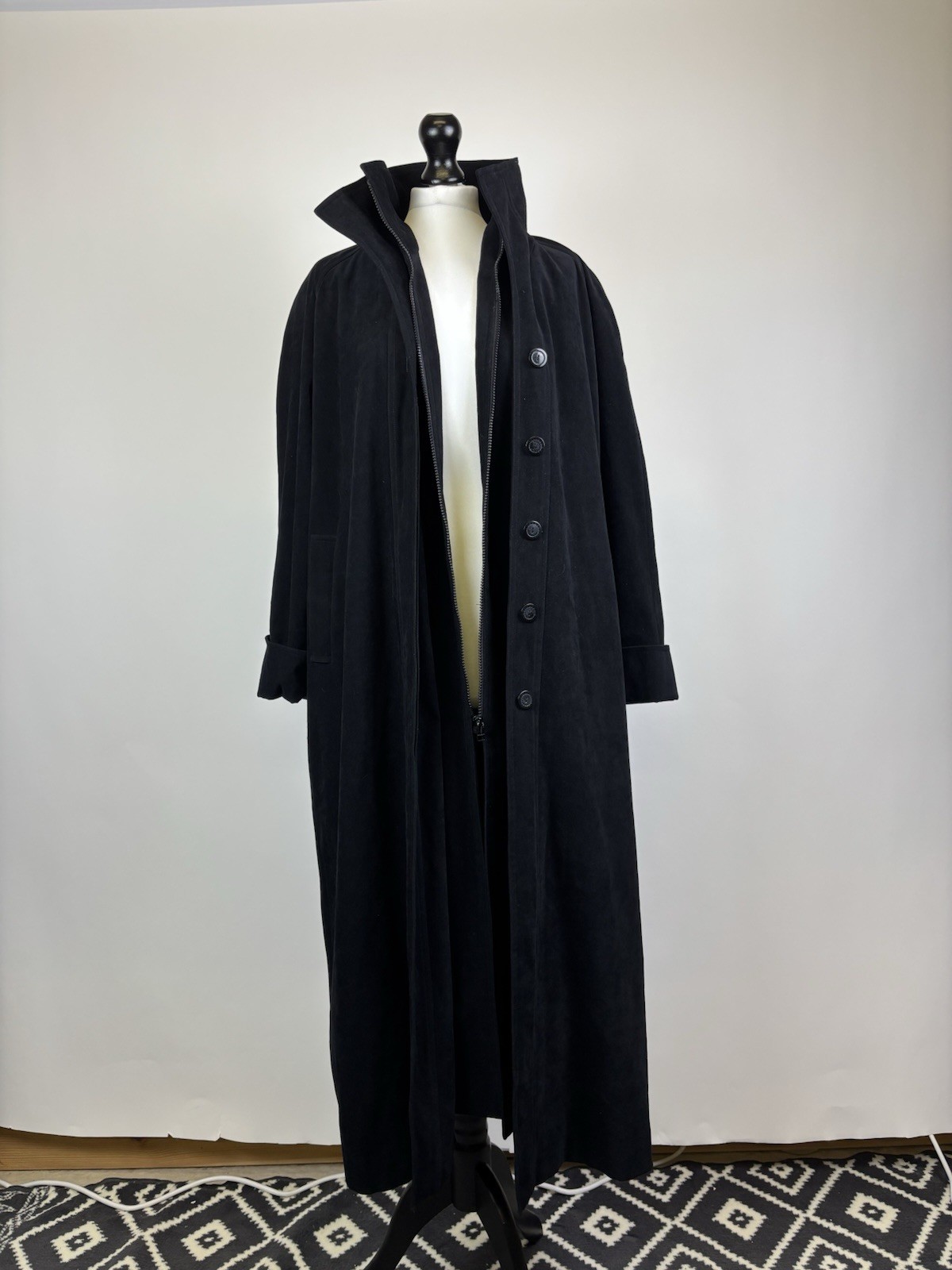 Windsmoor Black Coat Long Size Uk10/Medium Double Front Panel with Zip+Buttons