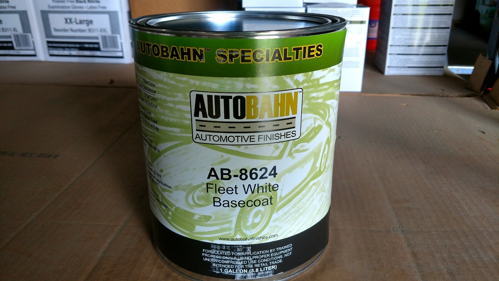 GM WA8624 Fleet White Basecoat Quart Autobahn/High Teck GM WA8624 Fleet White Basecoat Quart Autobahn/High Teck