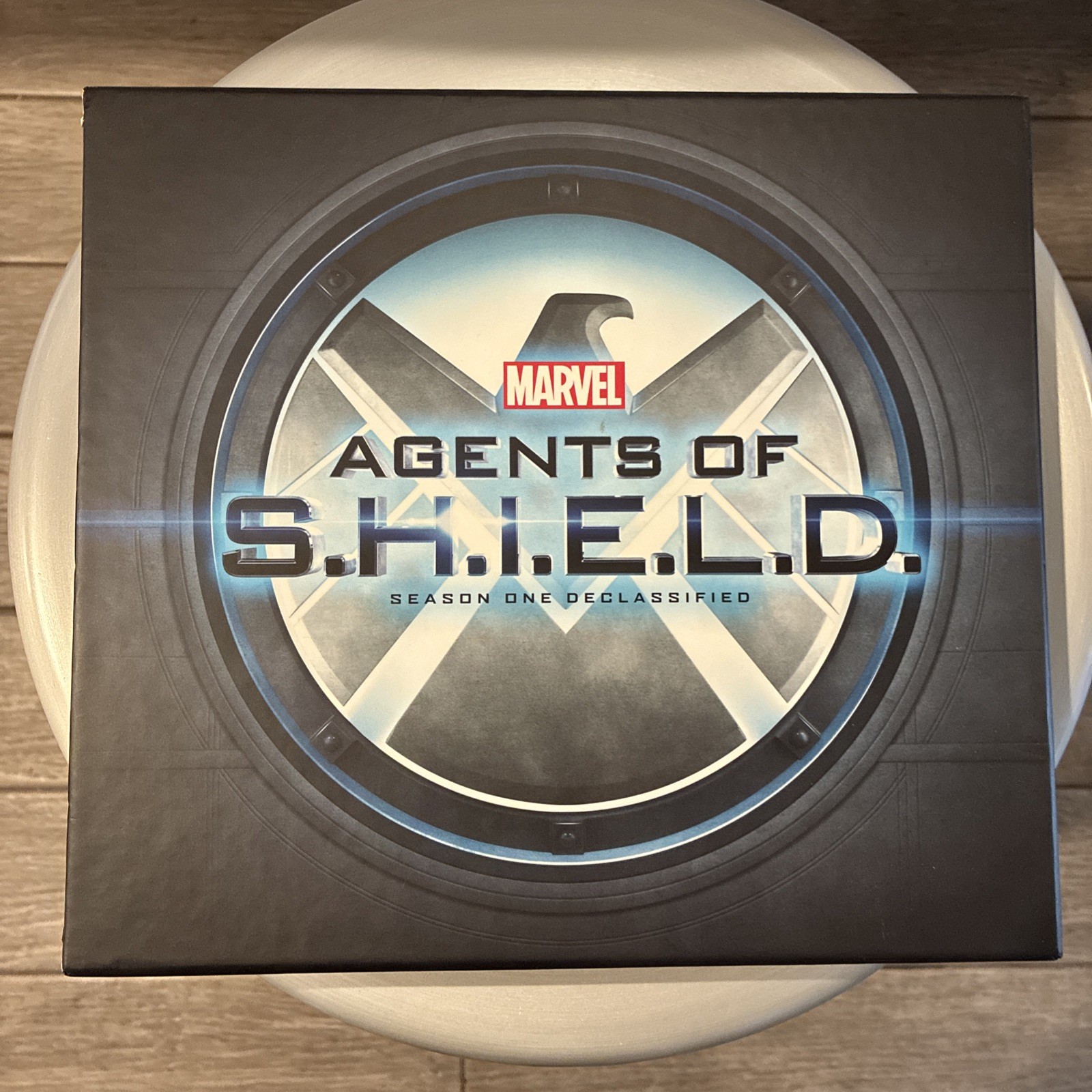 Marvel's Agents Of S.h.i.e.l.d. Art Of Hardback SIGNED + Clark Gregg Headshot