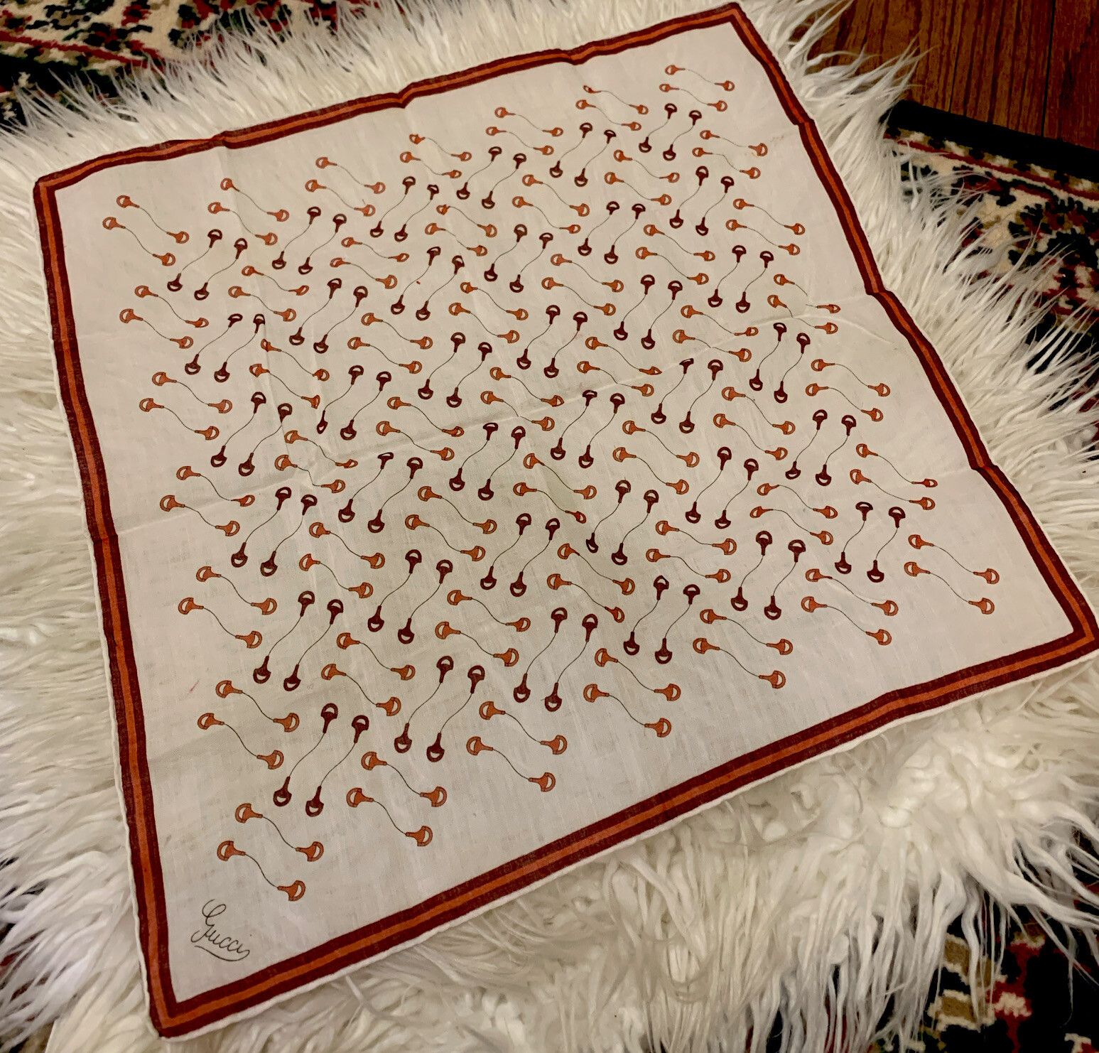 Vintg.Rare Authentic Gucci 70’s Floating Horsebit Handkerchief Neckerchief Small