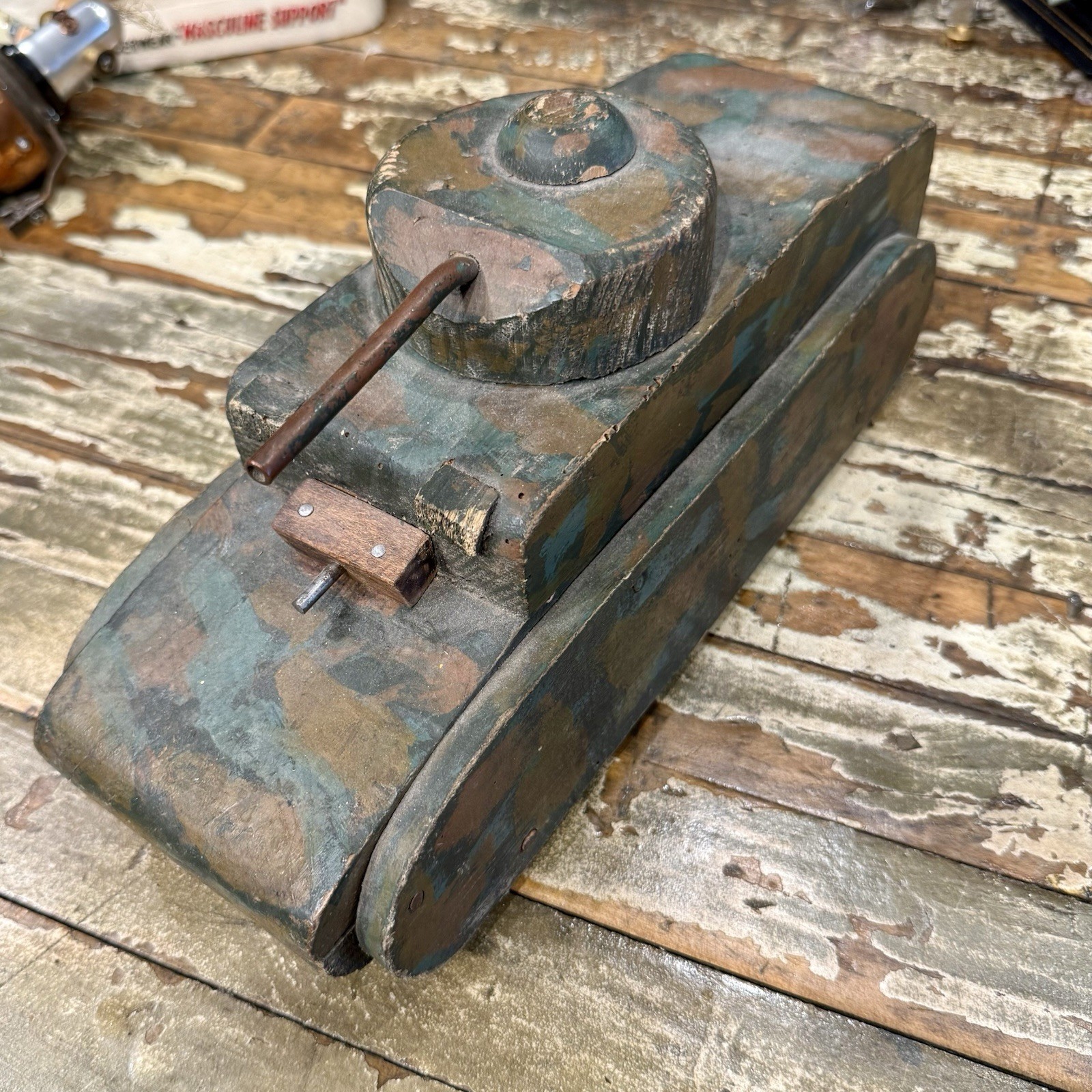 Original WWII French Made Handmade Camo Painted Toy Tank Sherman 1944 Original WWII French Made Handmade Camo Painted Toy Tank Sherman 1944
