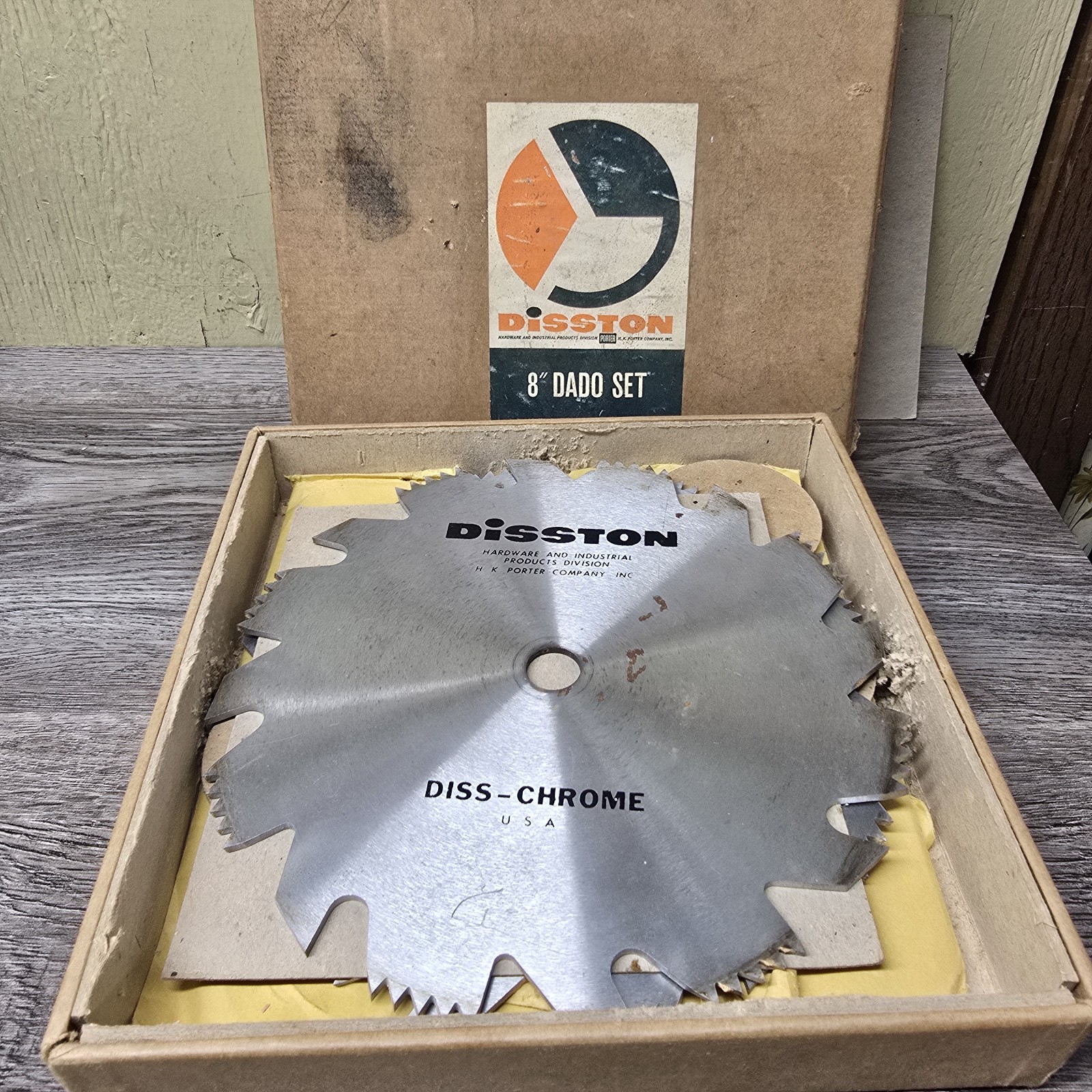 Vintage Disston Diss-Chrome 8\