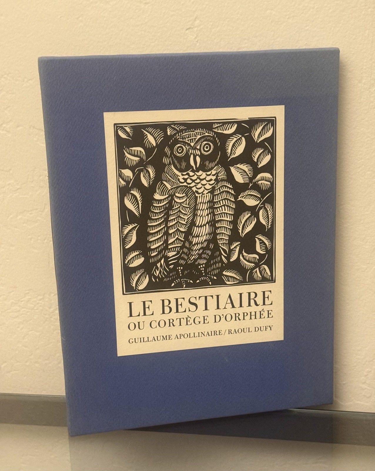 Le Bestiaire Ou Cortege D\'Orphee by Guillaume Apollinaire 1977 HC / Slipcover Le Bestiaire Ou Cortege D\'Orphee by Guillaume Apollinaire 1977 HC / Slipcover