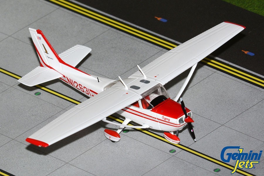Sporty\'s Cessna 172S Skyhawk N12631 Gemini Jets GGCES021 Scale 1:72 IN STOCK