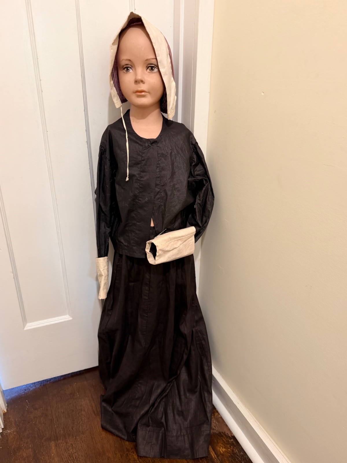 Vintage Pilgrim's Costume Thanksgiving or Halloween  child’s Pilgrim