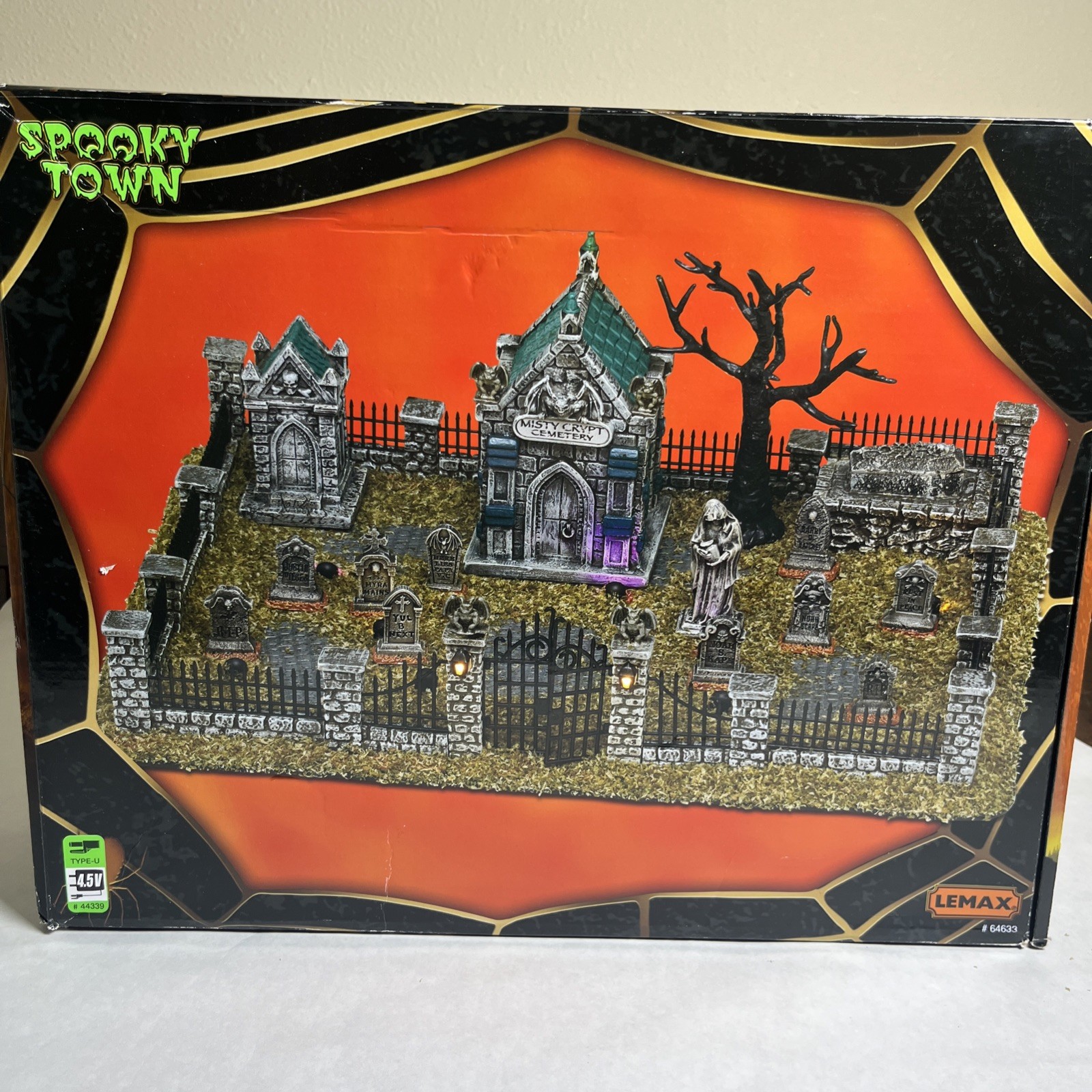 Lemax Spooky Town Misty Crypt Graveyard 64633 BRAND NEW 2026 