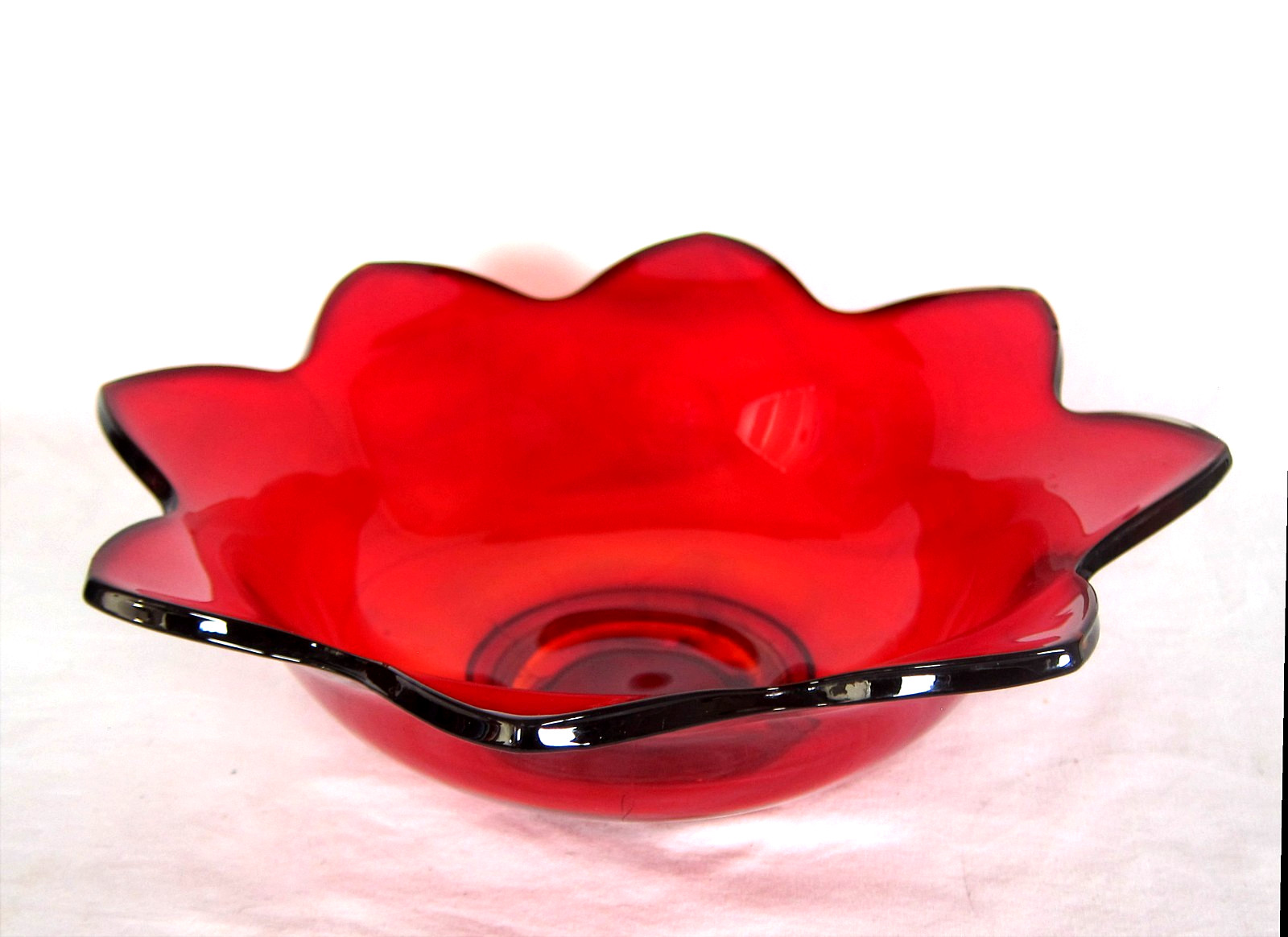 Vintage Fenton #848-8 Red / Amberina Glass 8 Petal Lotus Flower Bowl Art Glass