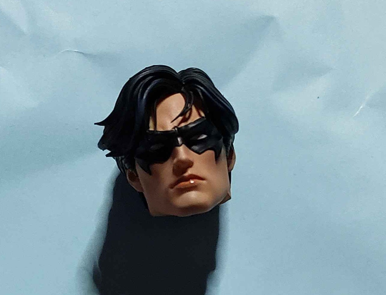 mafex nightwing custom head mafex nightwing custom head