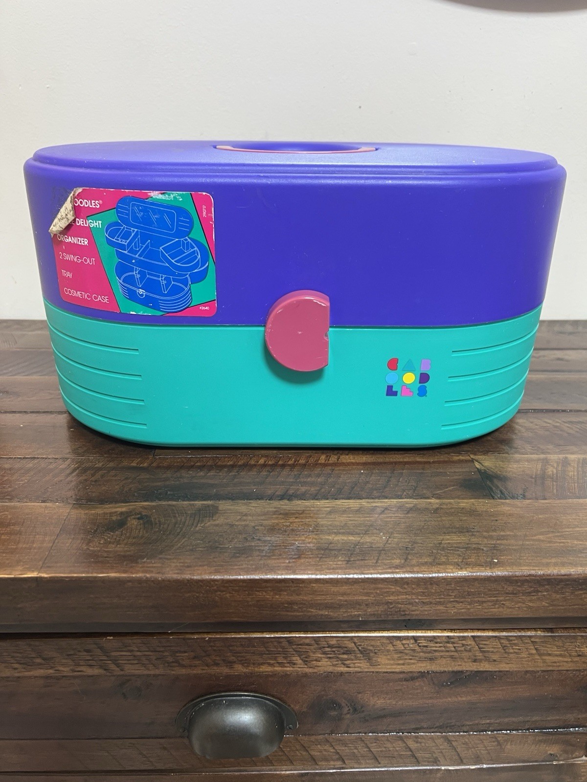 VTG Original Caboodles Makeup Storage Carrying Case Multicolor 90s EUC VTG Original Caboodles Makeup Storage Carrying Case Multicolor 90s EUC