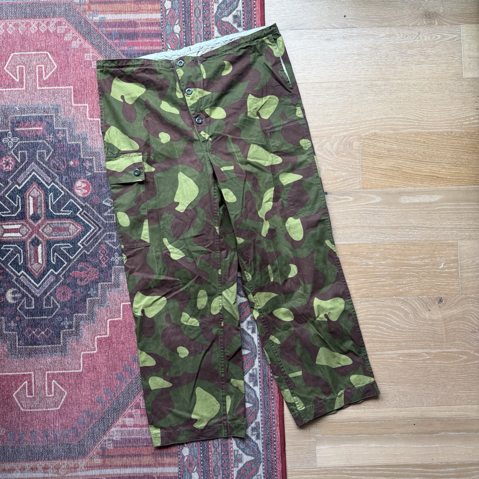 Vintage Finnish Army M62 Reversible Camo Pants Trousers Snow Camo Vintage Finnish Army M62 Reversible Camo Pants Trousers Snow Camo