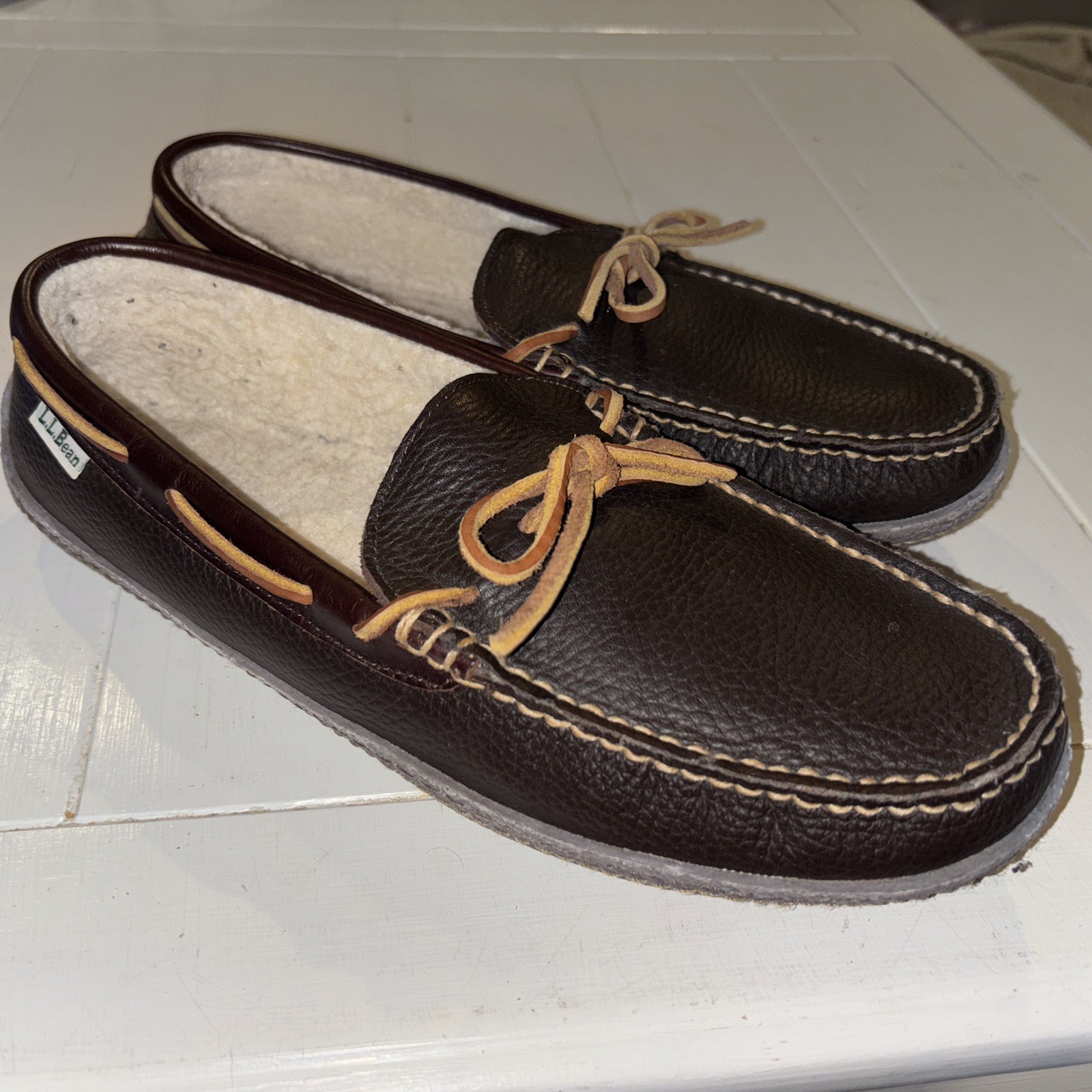 Big Sale✅L.L.Bean Men\'s Leather Double-Sole Slippers, Shearling-Lined, Medium
