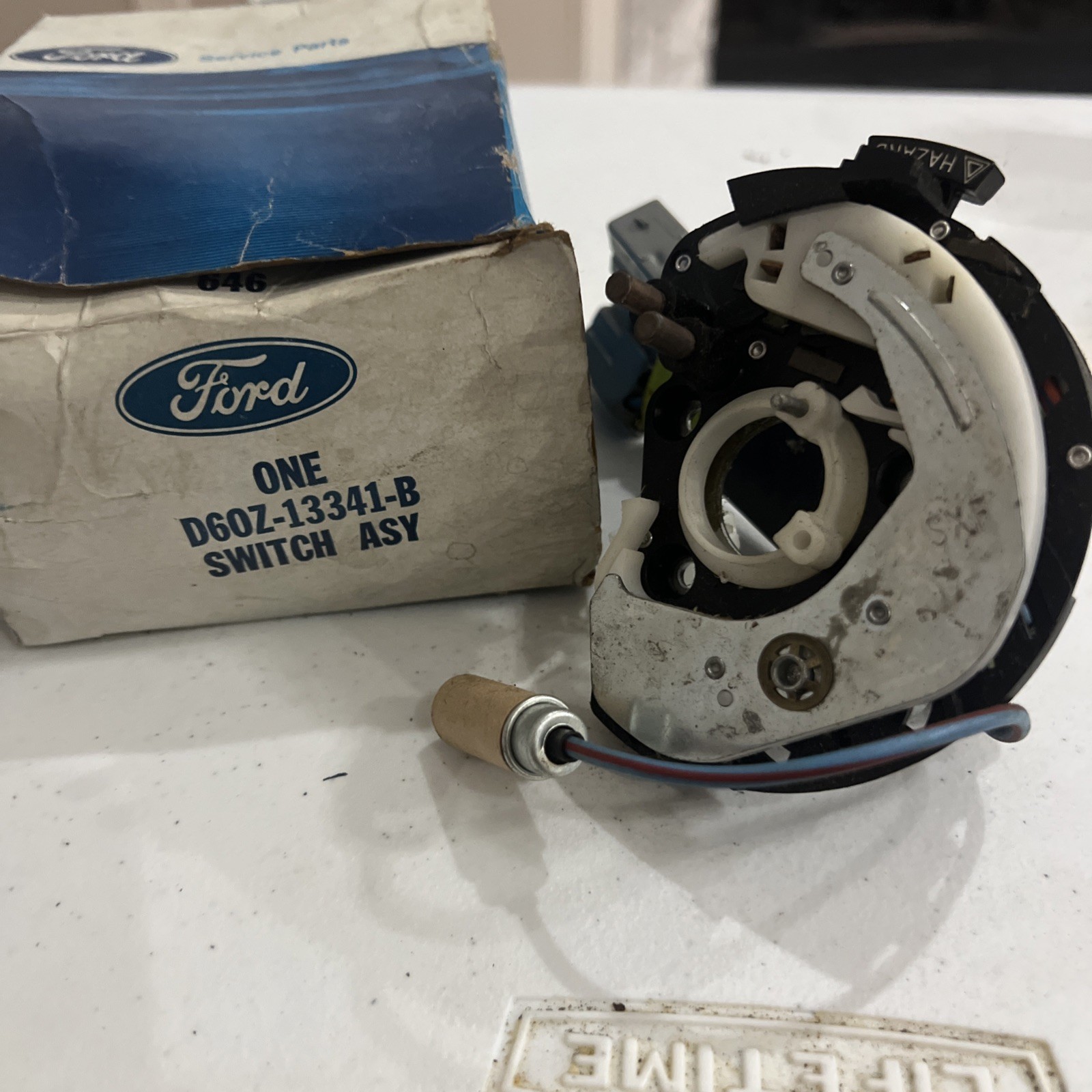 Ford NOS 1973-1979 MUSTANG TORINO THUNDERBIRD TURN SIGNAL SWITCH D60Z-13341-B Ford NOS 1973-1979 MUSTANG TORINO THUNDERBIRD TURN SIGNAL SWITCH D60Z-13341-B
