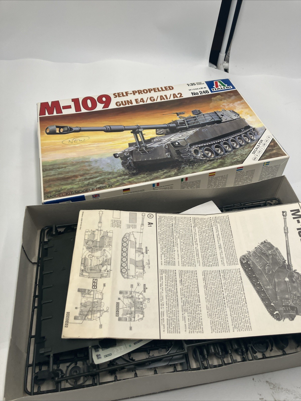 ITALERI  1/35 Scale M-109 SELF PROPELLED GUN E4/G/A1/A2 #246