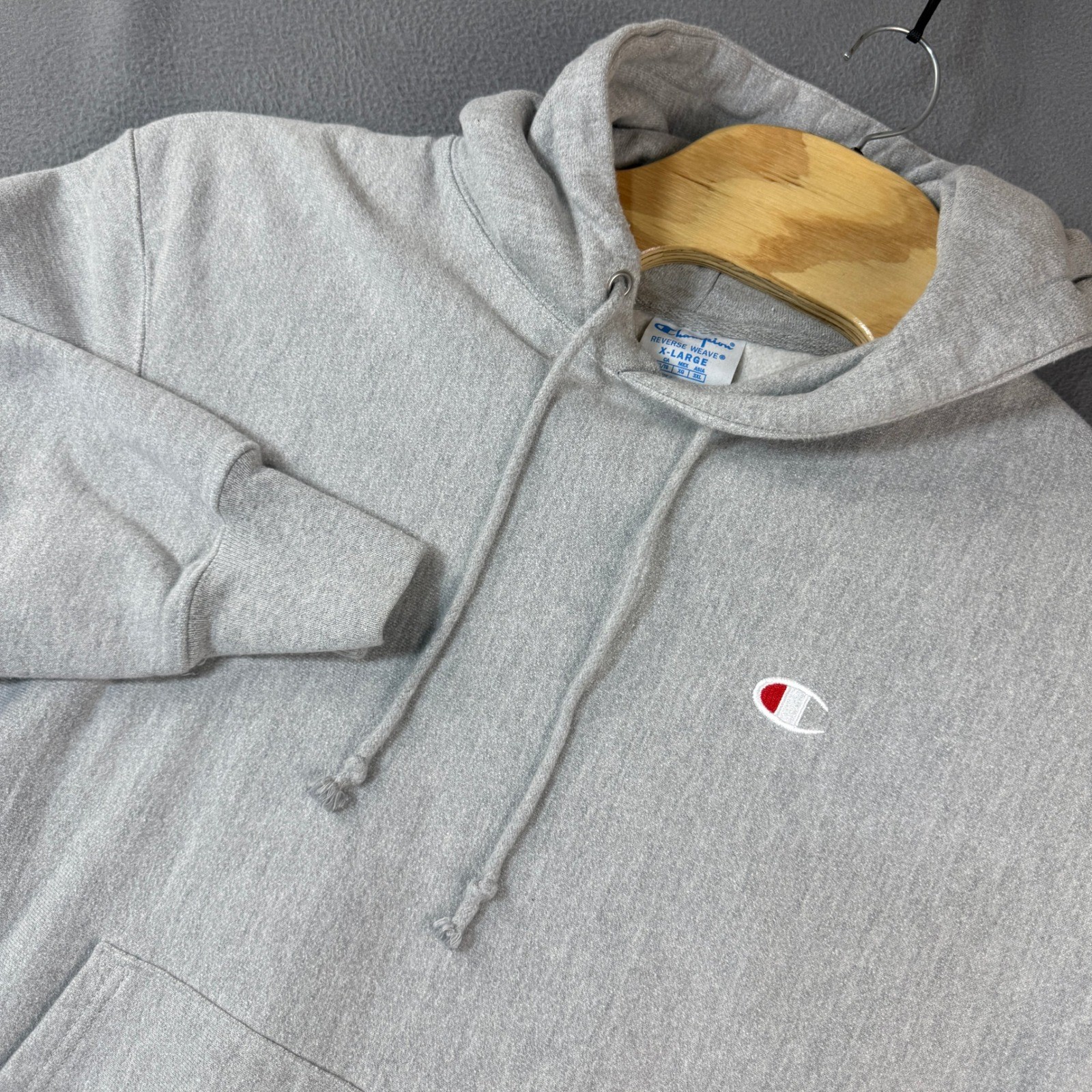 Champion Reverse Weave Hoodie Mens XL Gray Fleece Pullover Sweatshirt GF68