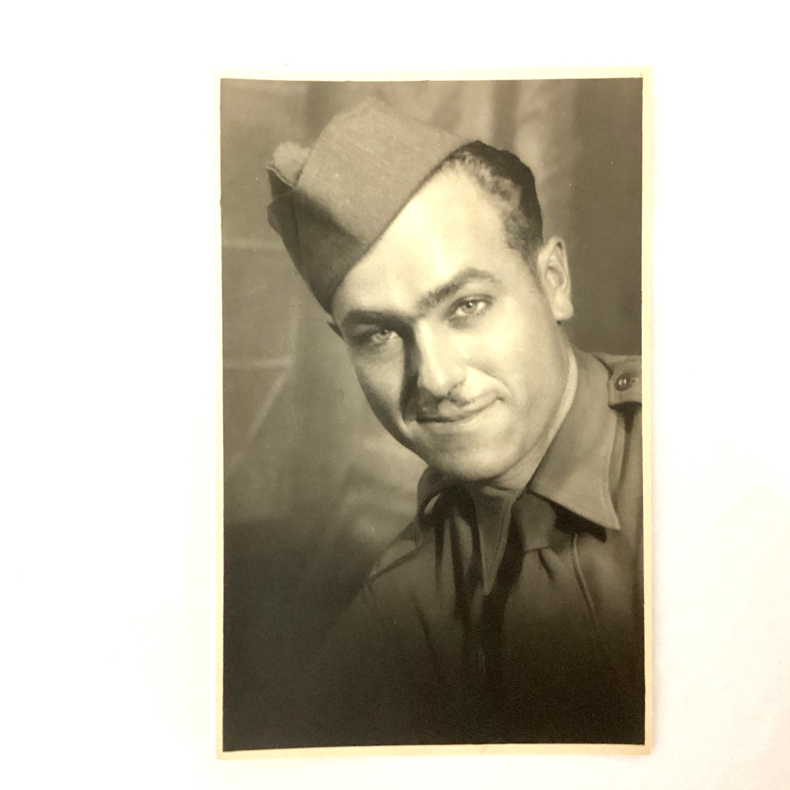 ANTIQUE RPPC DIVIDED UNPOSTED UNMARKED MILITARY MAN PHOTO ANTIQUE RPPC DIVIDED UNPOSTED UNMARKED MILITARY MAN PHOTO