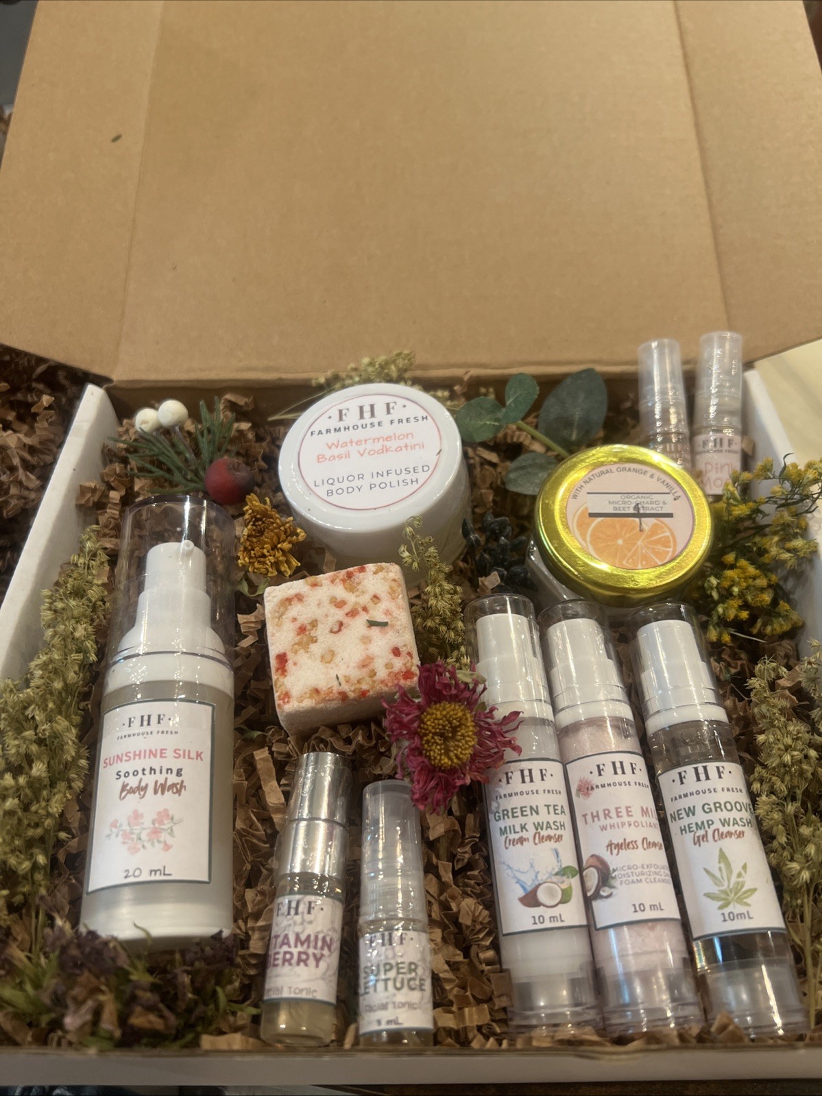 Farmhouse Fresh Organics & Naturals Skincare Gift Set Self-Care Sample Lot