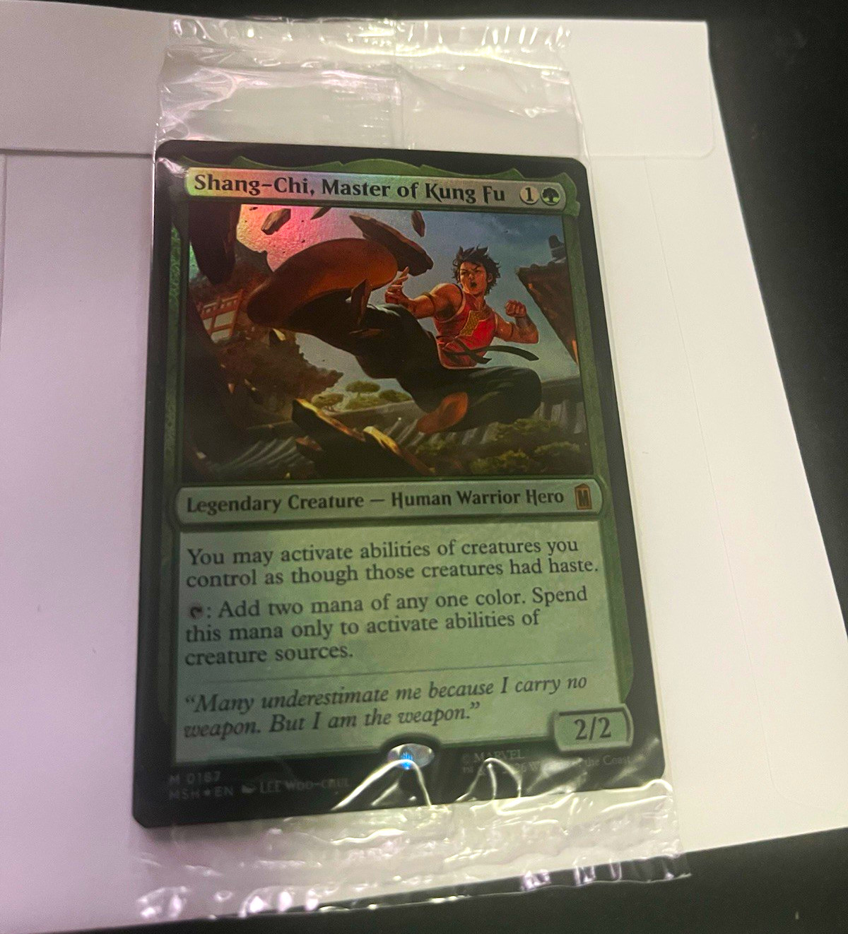 Shang-Chi, Master of Kung Fu MTG Marvel Super Heroes 0189 Foil Mythic Legendary