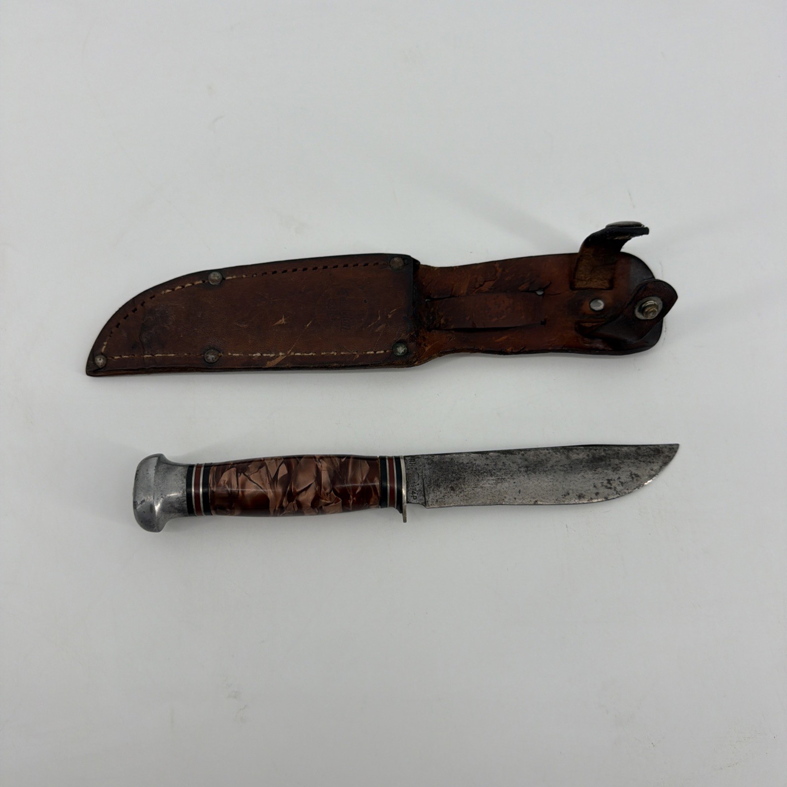 VINTAGE REMINGTON DUPONT RH 74P KNIFE WITH SHEATH CRACKED ICE PYREMITE