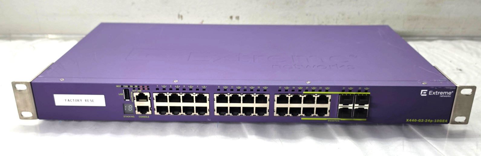 Extreme Networks 10GE X440-G2-24P-10GE4 16533 24Plus-Ports POE+ Switch UP Extreme Networks 10GE X440-G2-24P-10GE4 16533 24Plus-Ports POE+ Switch UP