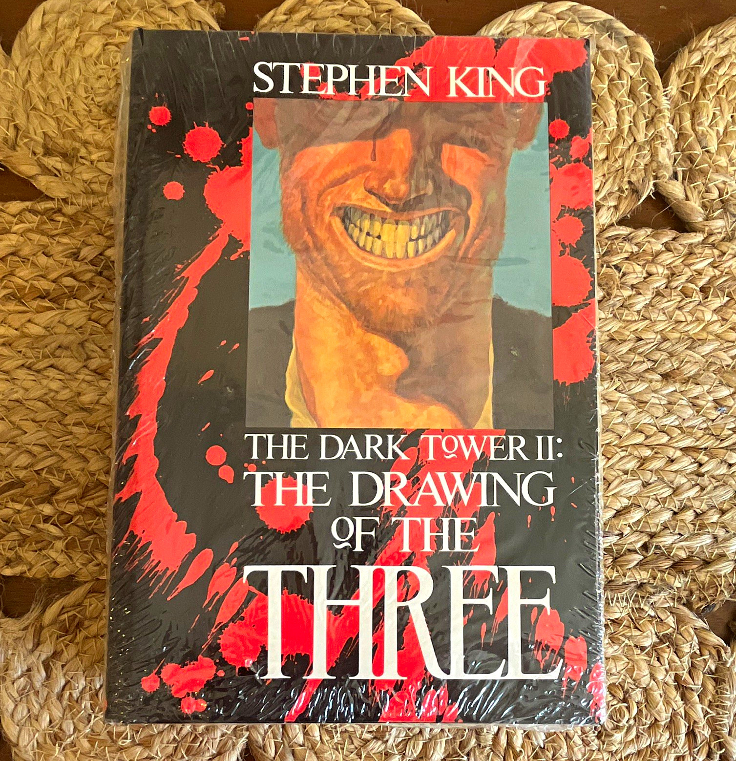 STEPHEN KING The Drawing of the Three 1st Edition Hardcover SEALED Donald Grant STEPHEN KING The Drawing of the Three 1st Edition Hardcover SEALED Donald Grant