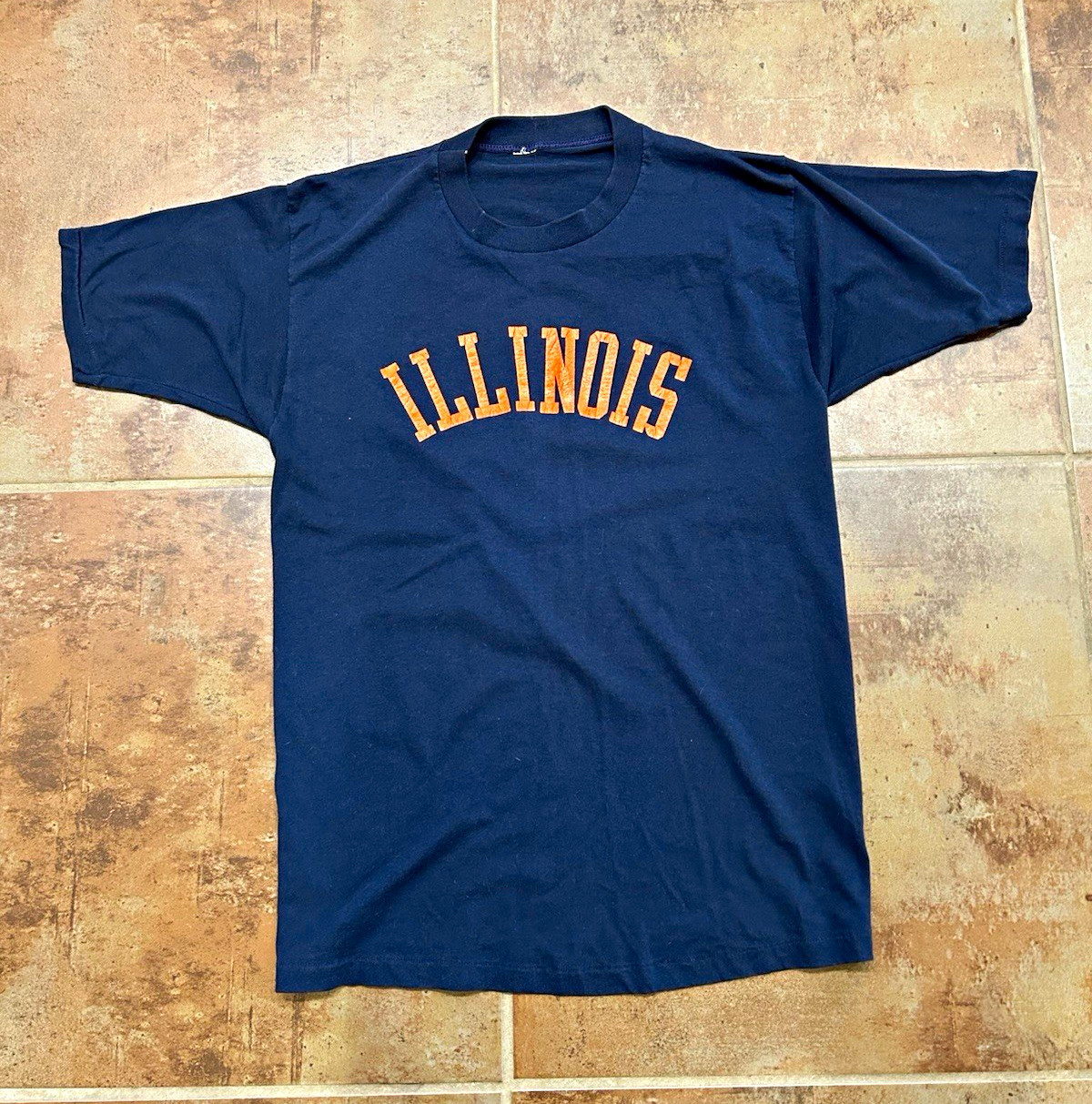 Vintage Illinois Fighting Illini Navy Orange ILLINOIS Short Sleeve Crew Neck Tee