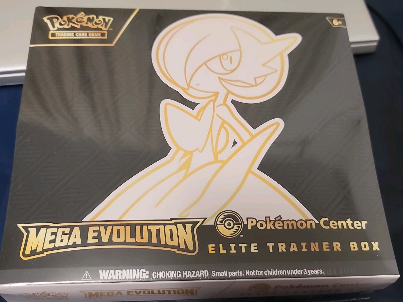 Pokémon Center Mega Evolution Elite Trainer Box Gardevoir ETB Factory Sealed Pokémon Center Mega Evolution Elite Trainer Box Gardevoir ETB Factory Sealed