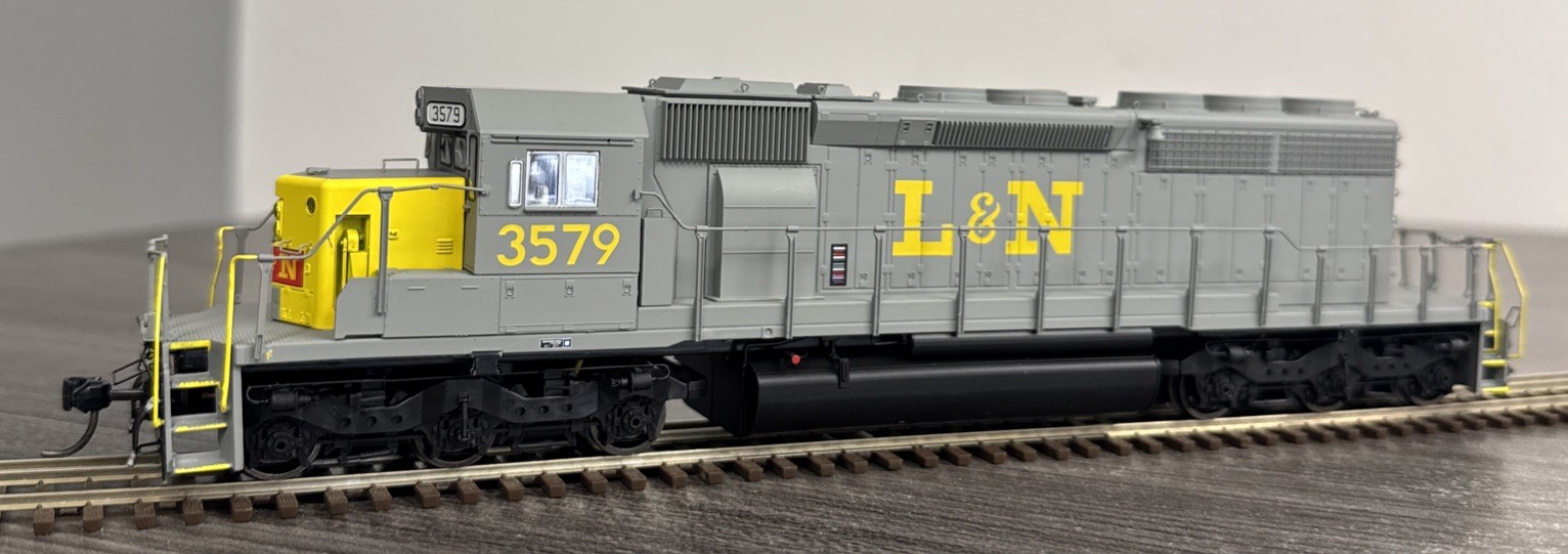 InterMountain Railway Co. HO #49329-04 SD40-2 Louisville & Nashville #3579 NIB