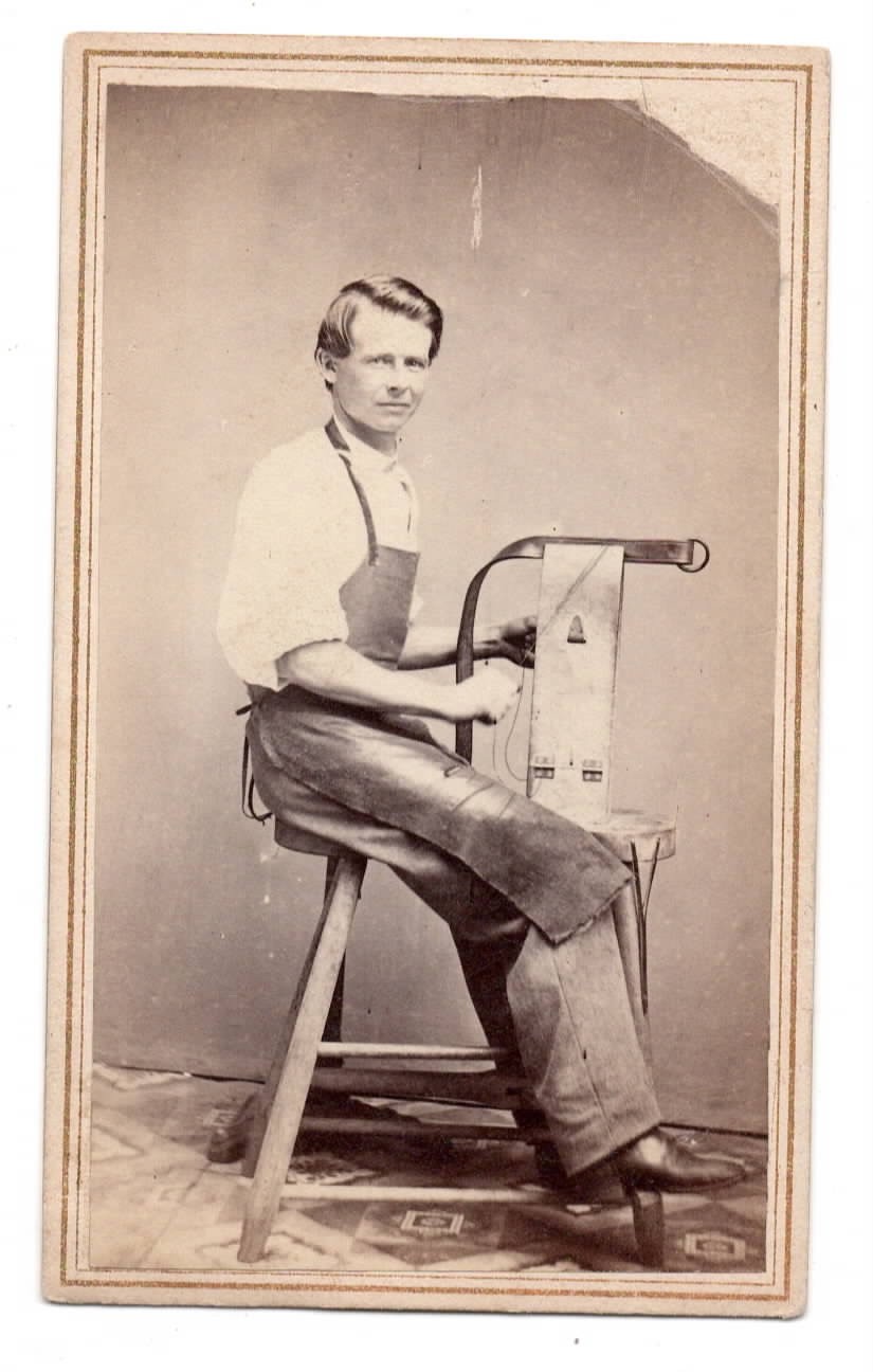 Original 1860s Occupational CDV Photo of Belt or Harness Maker Mankato Minnesota Original 1860s Occupational CDV Photo of Belt or Harness Maker Mankato Minnesota