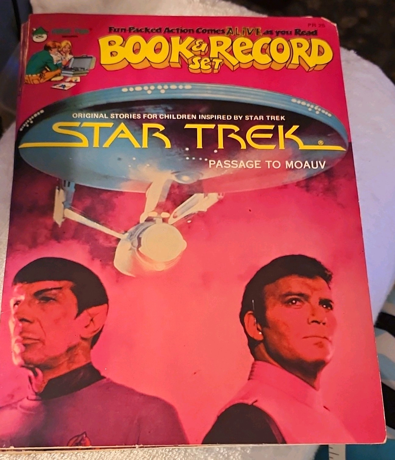 Vtg 1979 Star Trek Passage to Moauv Book & Record Set 45 RPM Peter Pan