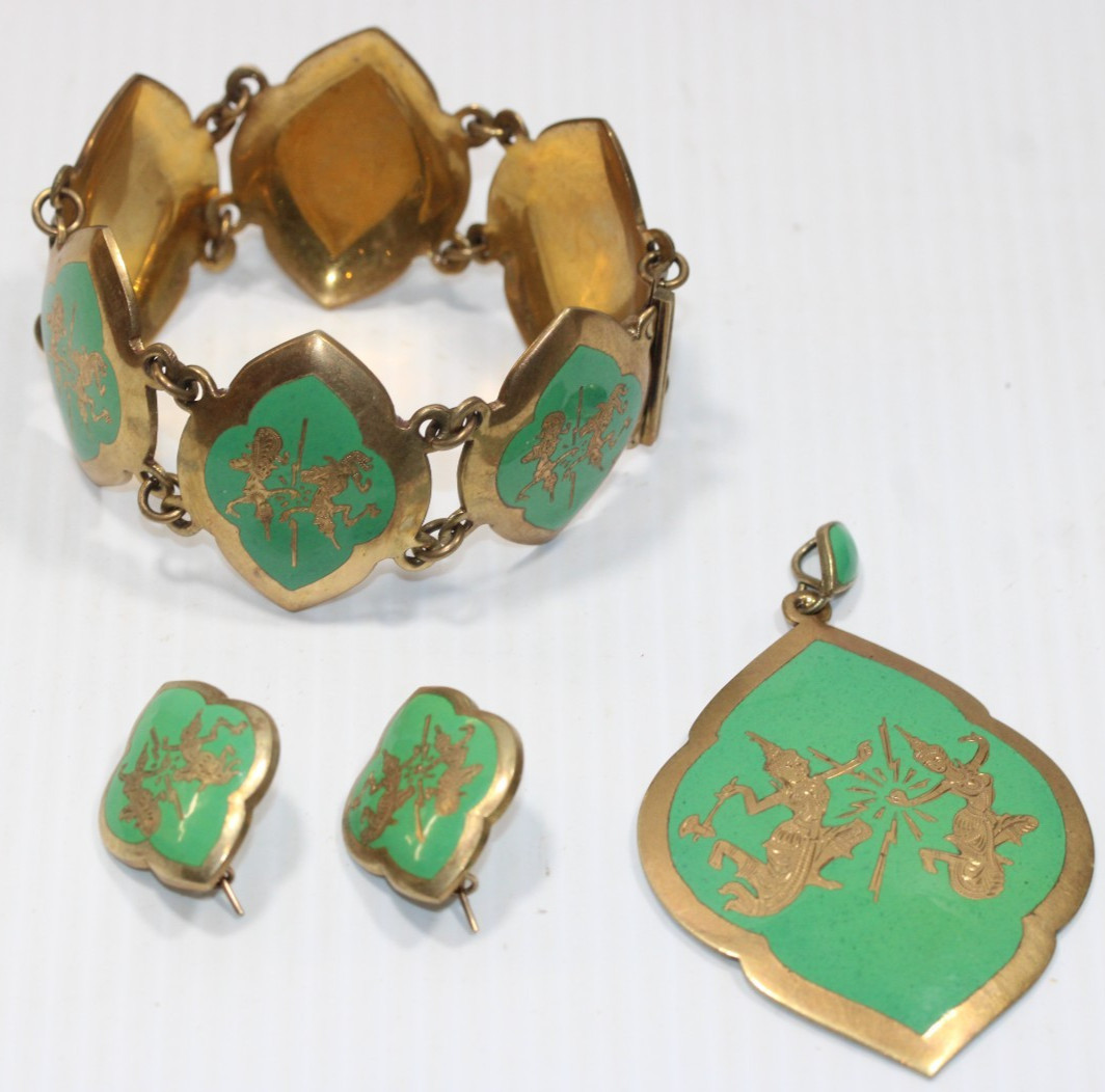 Vintage Siam Amfarco Green Enamel Thai Goddess Set  Gold Tone # 0366