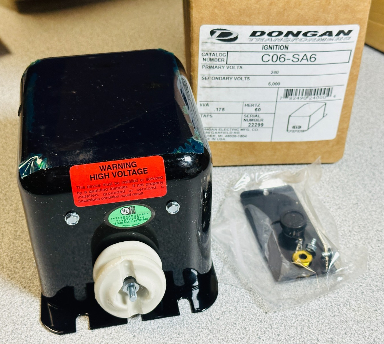 NEW Dongan C06-SA6 Ignition Transformer - 240V primary / 6000V secondary 60Hz