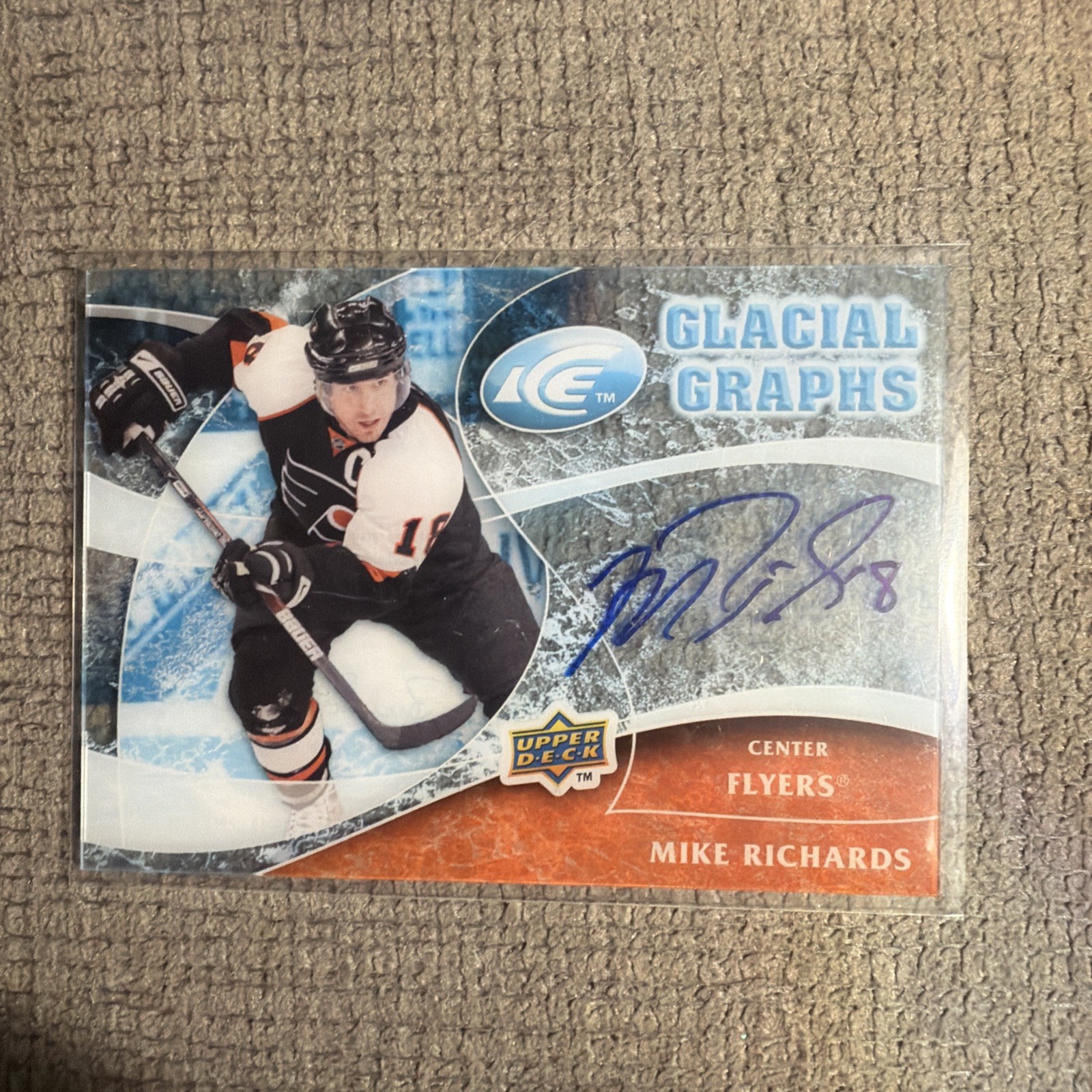 2009-10 Upper Deck Ice Glacial Graphs Mike Richards #GG-RI Auto 1e15 2009-10 Upper Deck Ice Glacial Graphs Mike Richards #GG-RI Auto 1e15